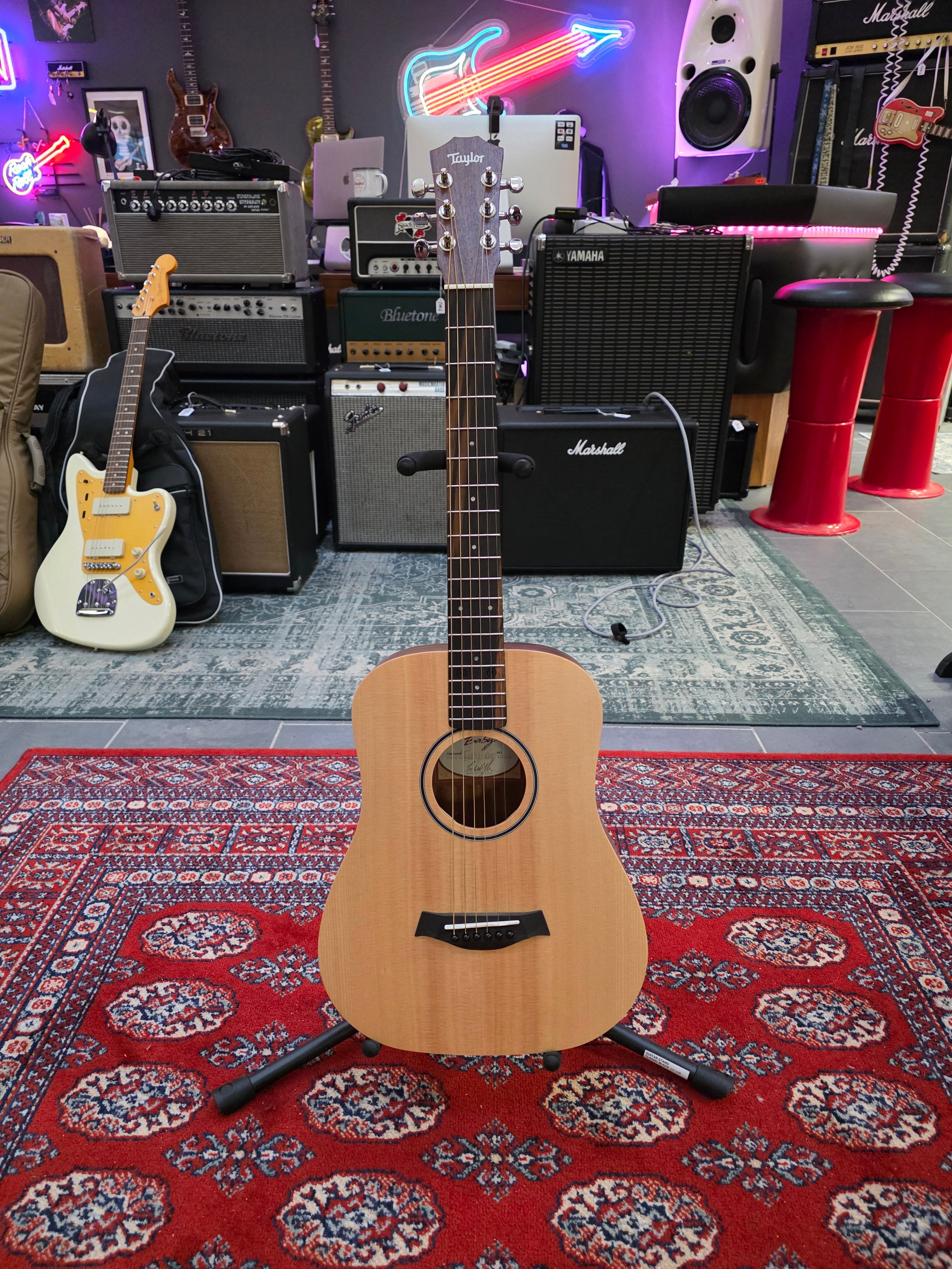 テイラー ベイビー テイラー BT1 – Tonefest Guitar Gallery