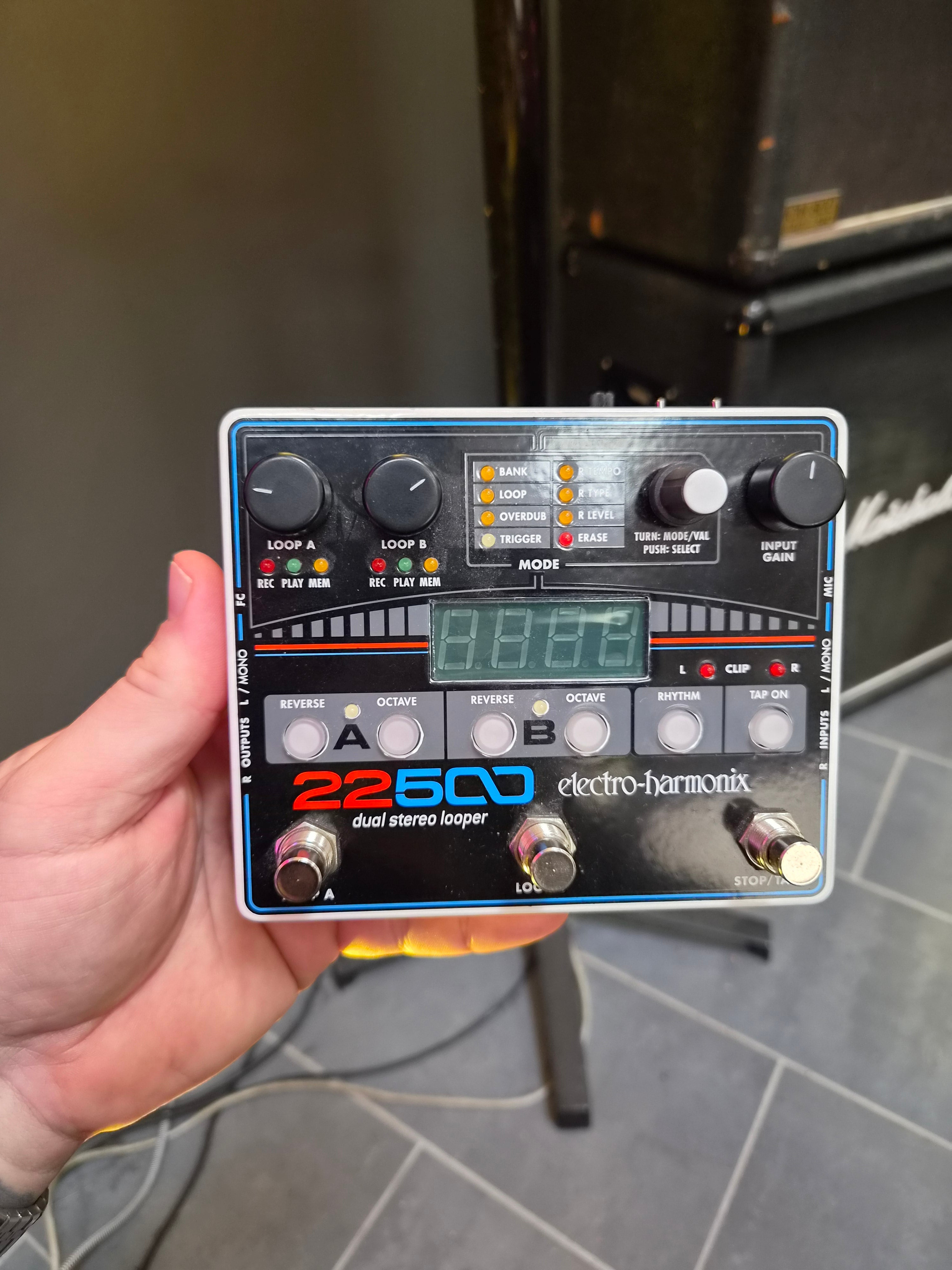 Electro-Harmonix 22500 Dual Stereo Looper – Tonefest Guitar Gallery