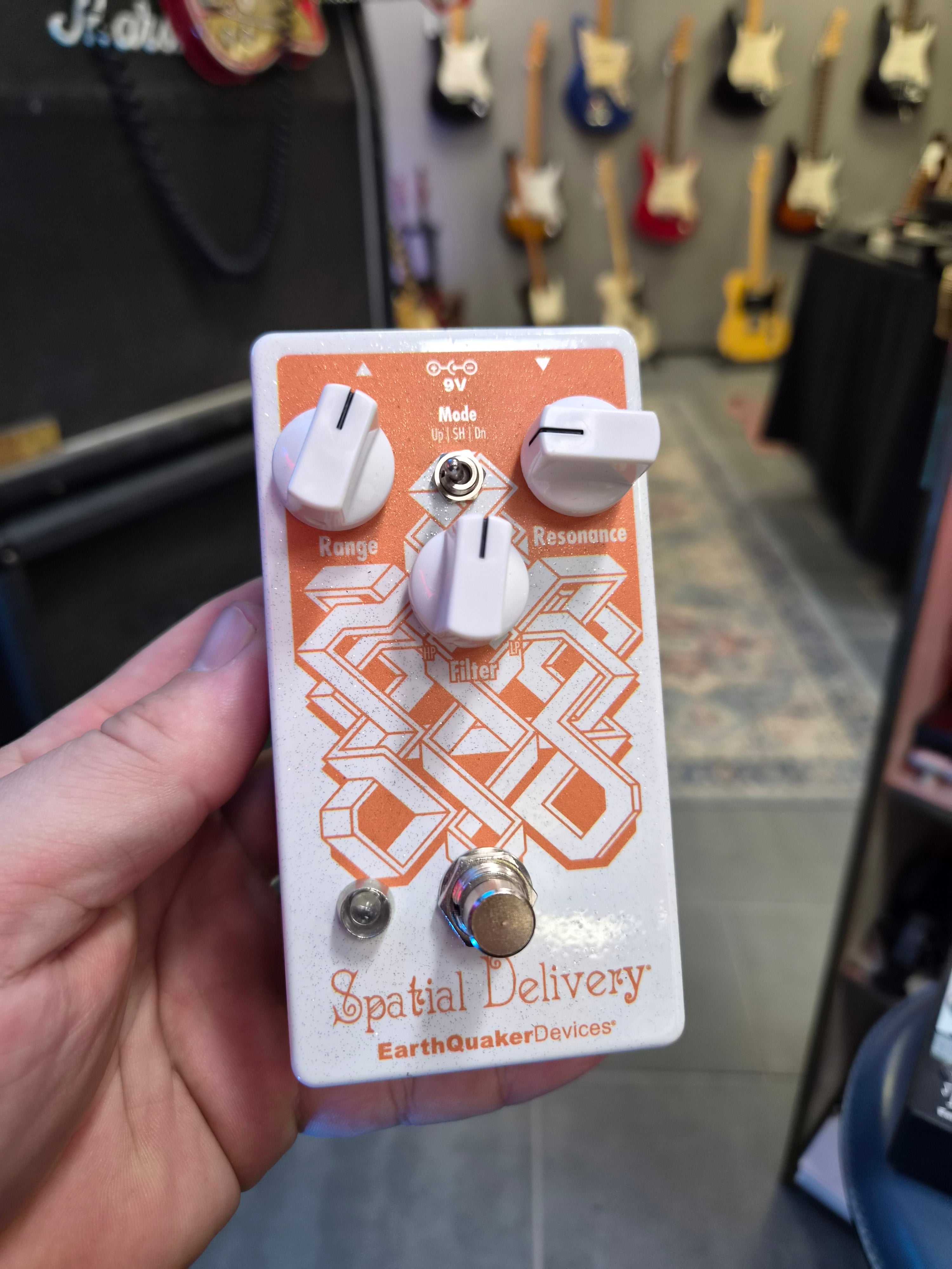 Earthquaker Devices Spatial Delivery – Tonefest Guitar Gallery
