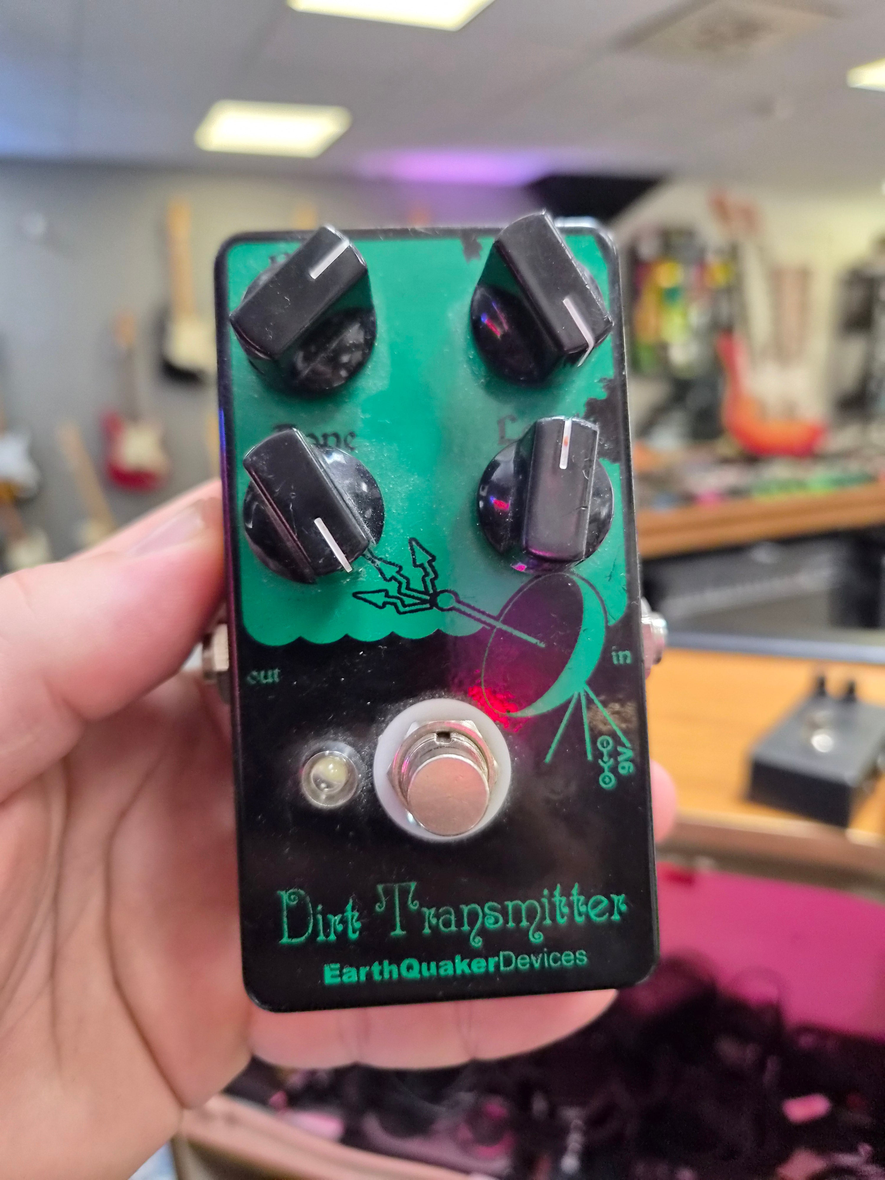 Earthquaker Devices Dirt Transmitter MKII #536 – Tonefest Guitar Gallery