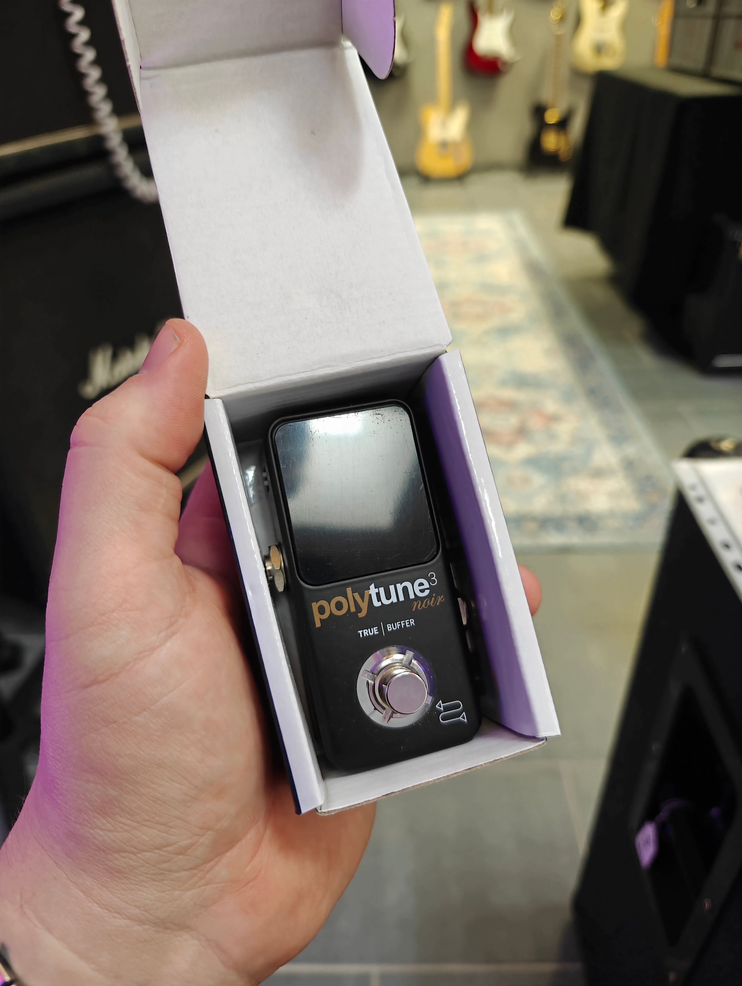 TC Electronic Polytune 3 Noir – Tonefest Guitar Gallery