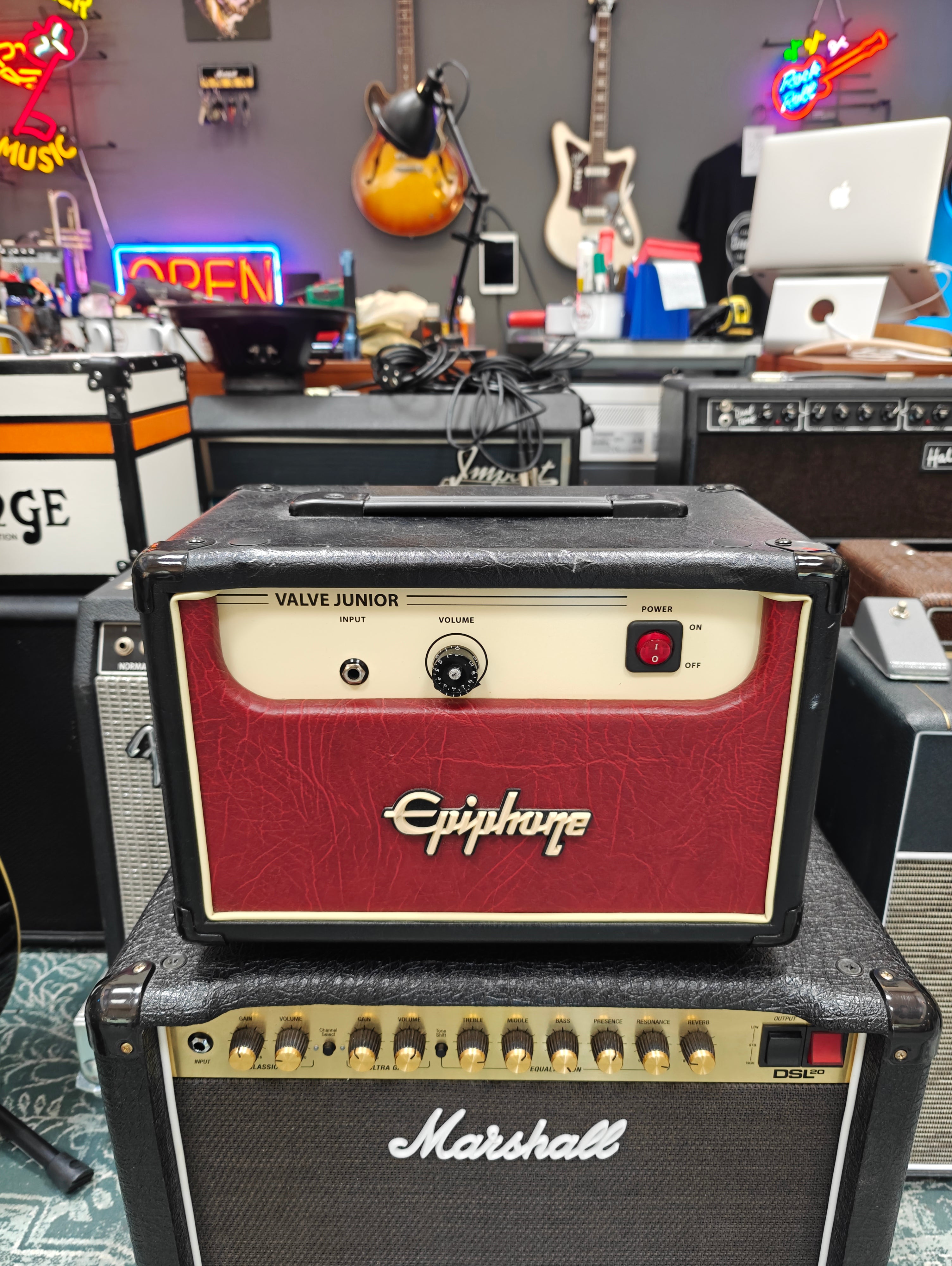 エピフォン バルブ ジュニア ヘッド – Tonefest Guitar Gallery