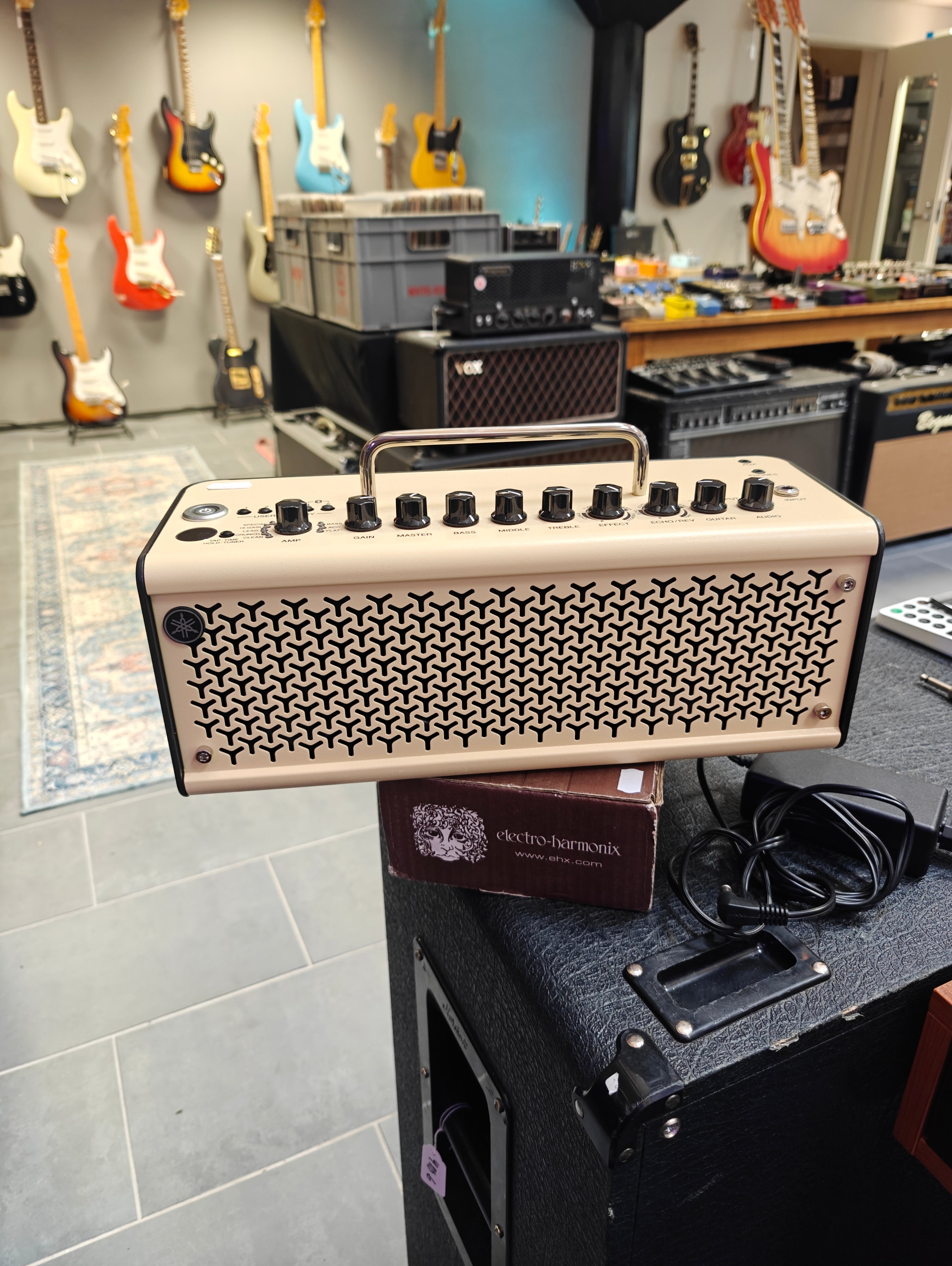 ヤマハ THR10II – Tonefest Guitar Gallery