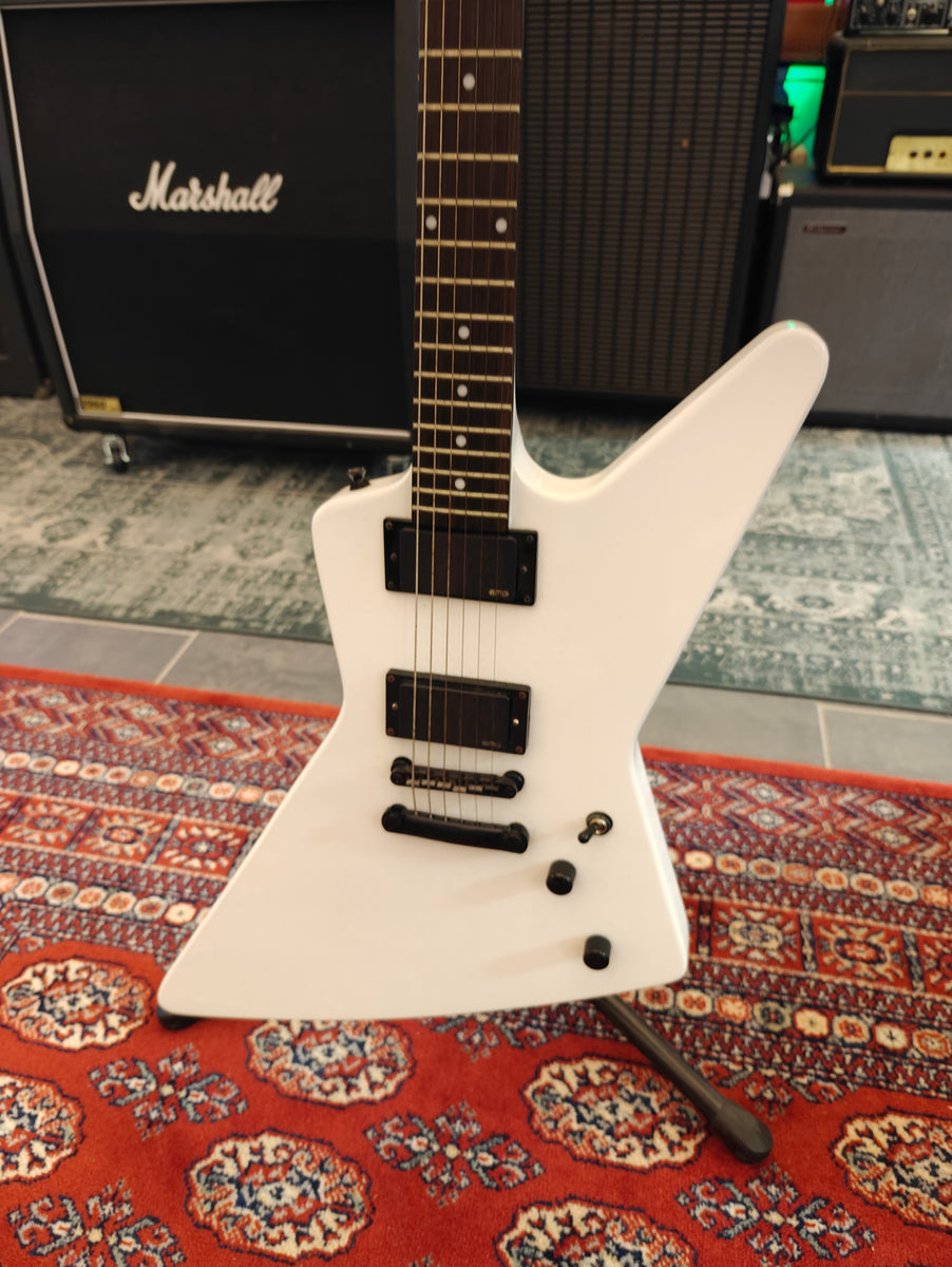 Epiphone 1984 Explorer EX Limited Edition Custom Shop Alpine White