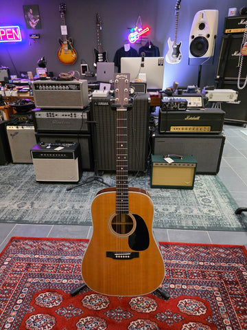 Martin D-28
