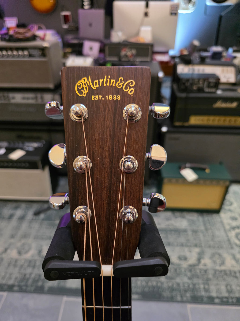 Martin D-28
