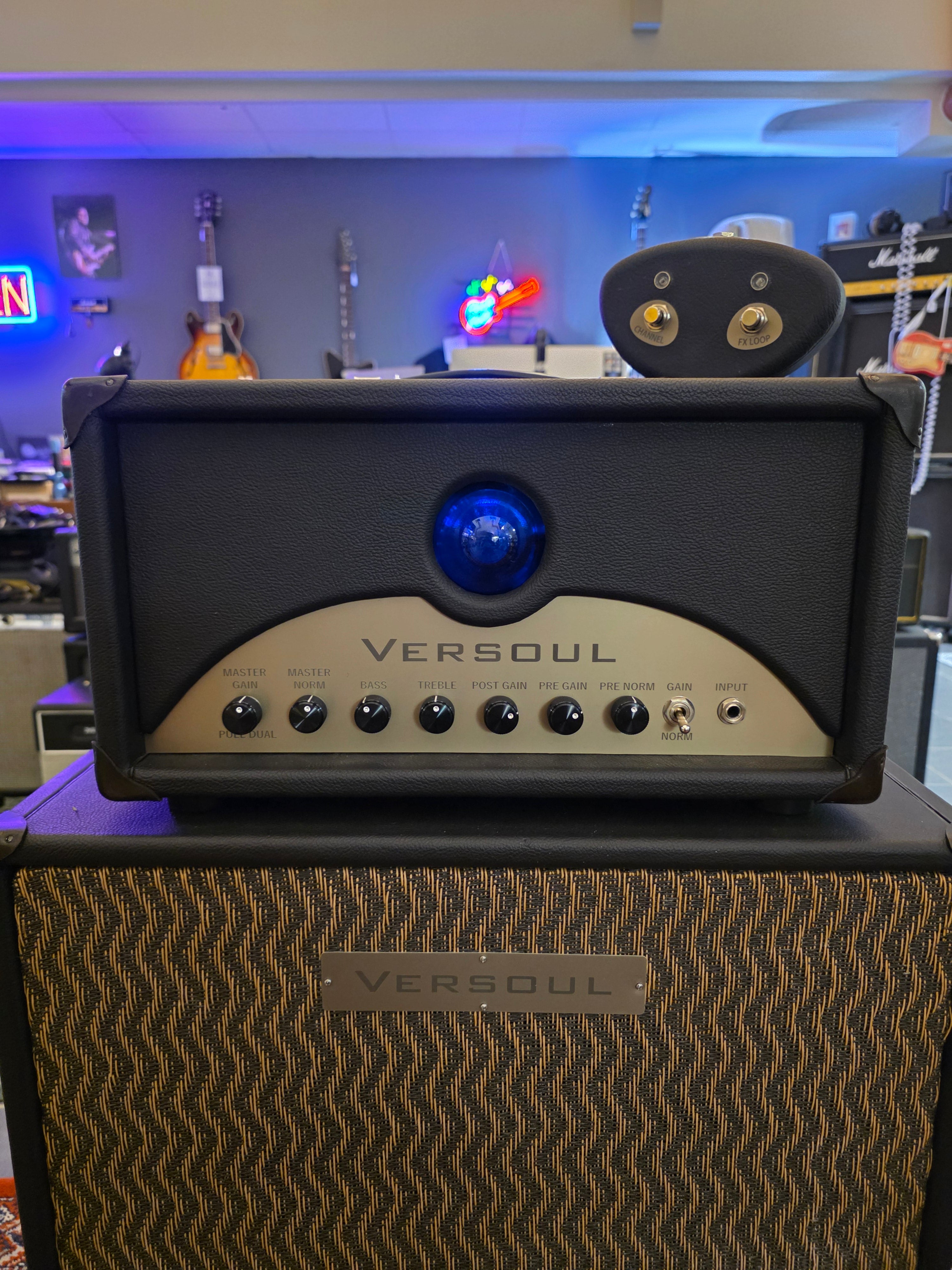 Versoul Amp & Cab #012 w/ flight cases