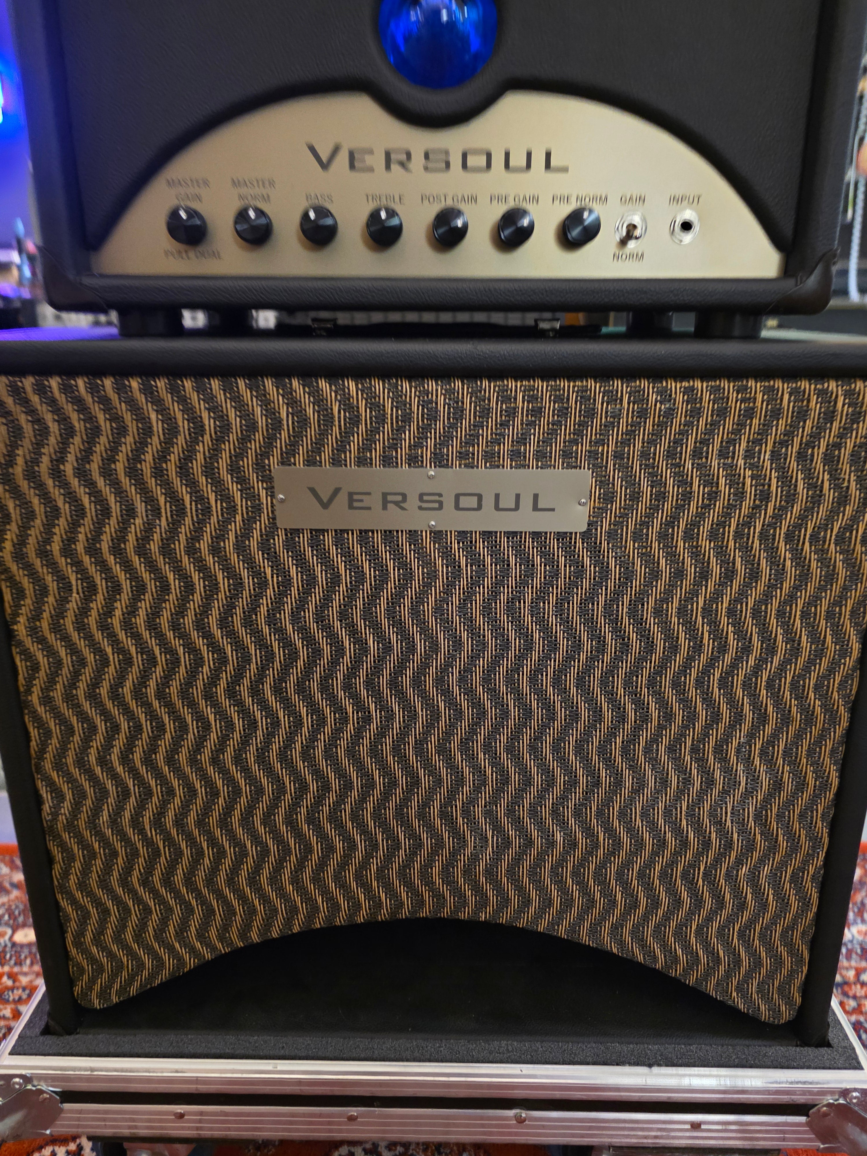 Versoul Amp & Cab #012 w/ flight cases