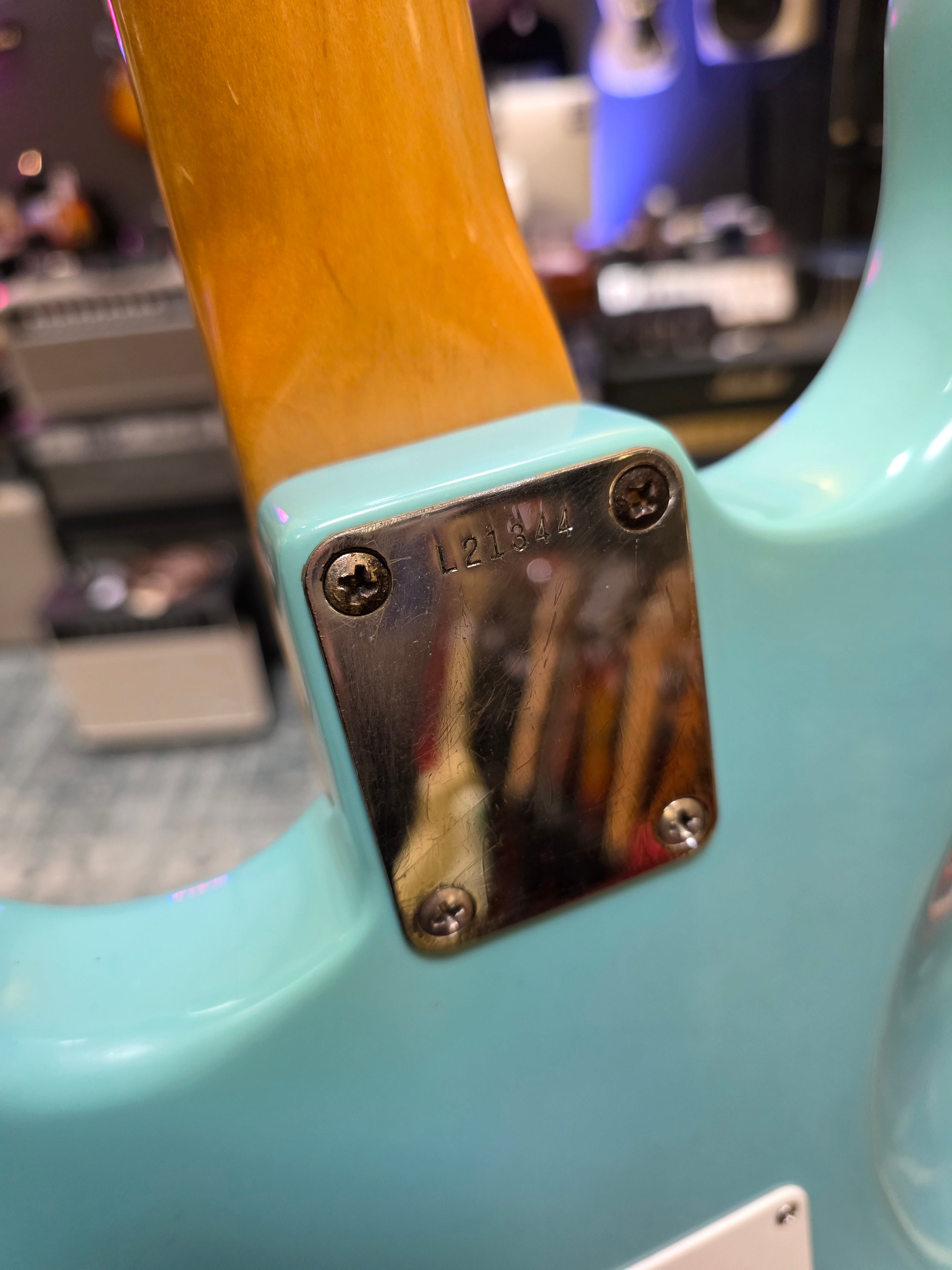 Fender Stratocaster 1964 Pre-CBS Refin Daphne Blue