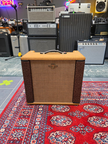 Fender Ramparte Pawn Shop Series 9-Watt 1x12"