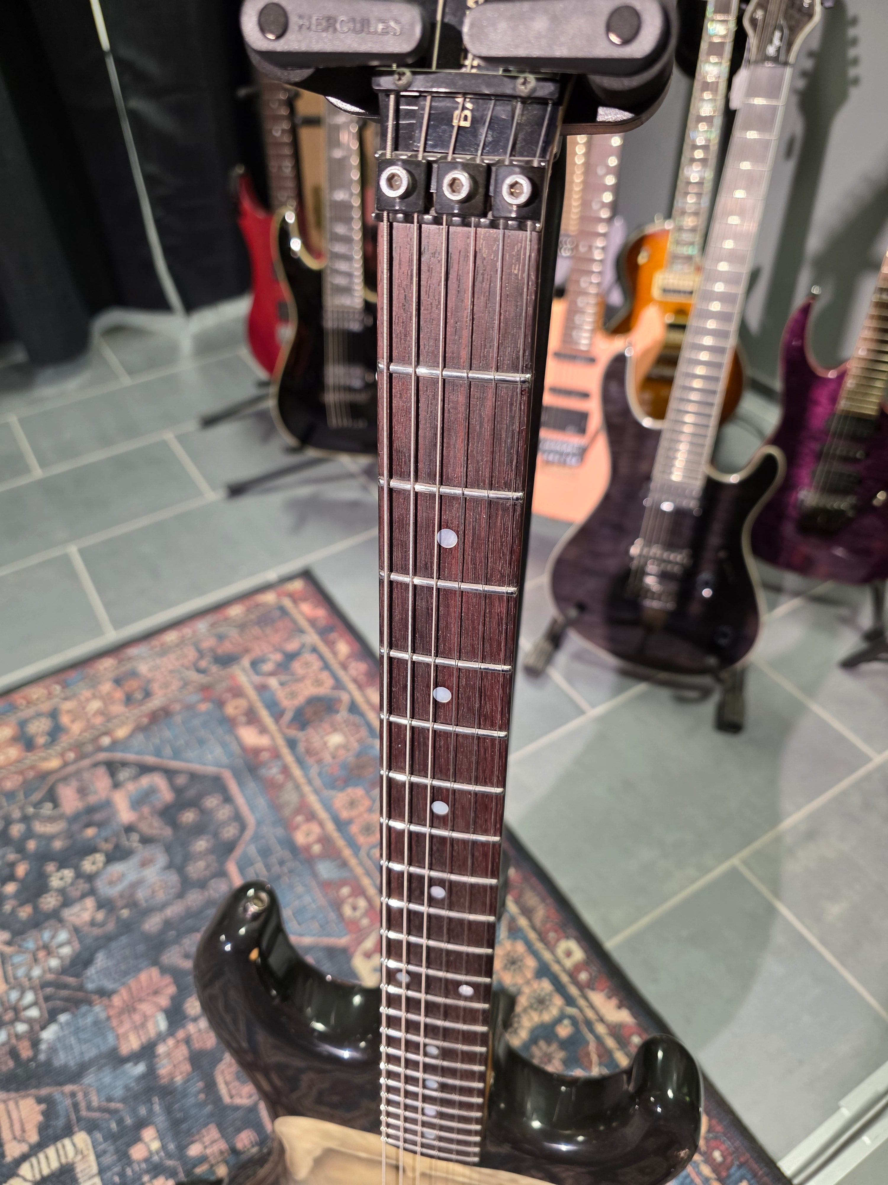 Kramer Baretta Kline Beer 1986