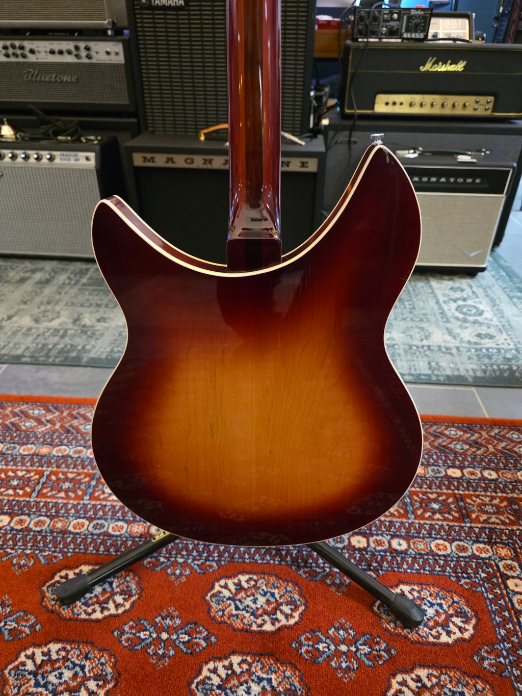 Rickenbacker 360/12 V64 FG