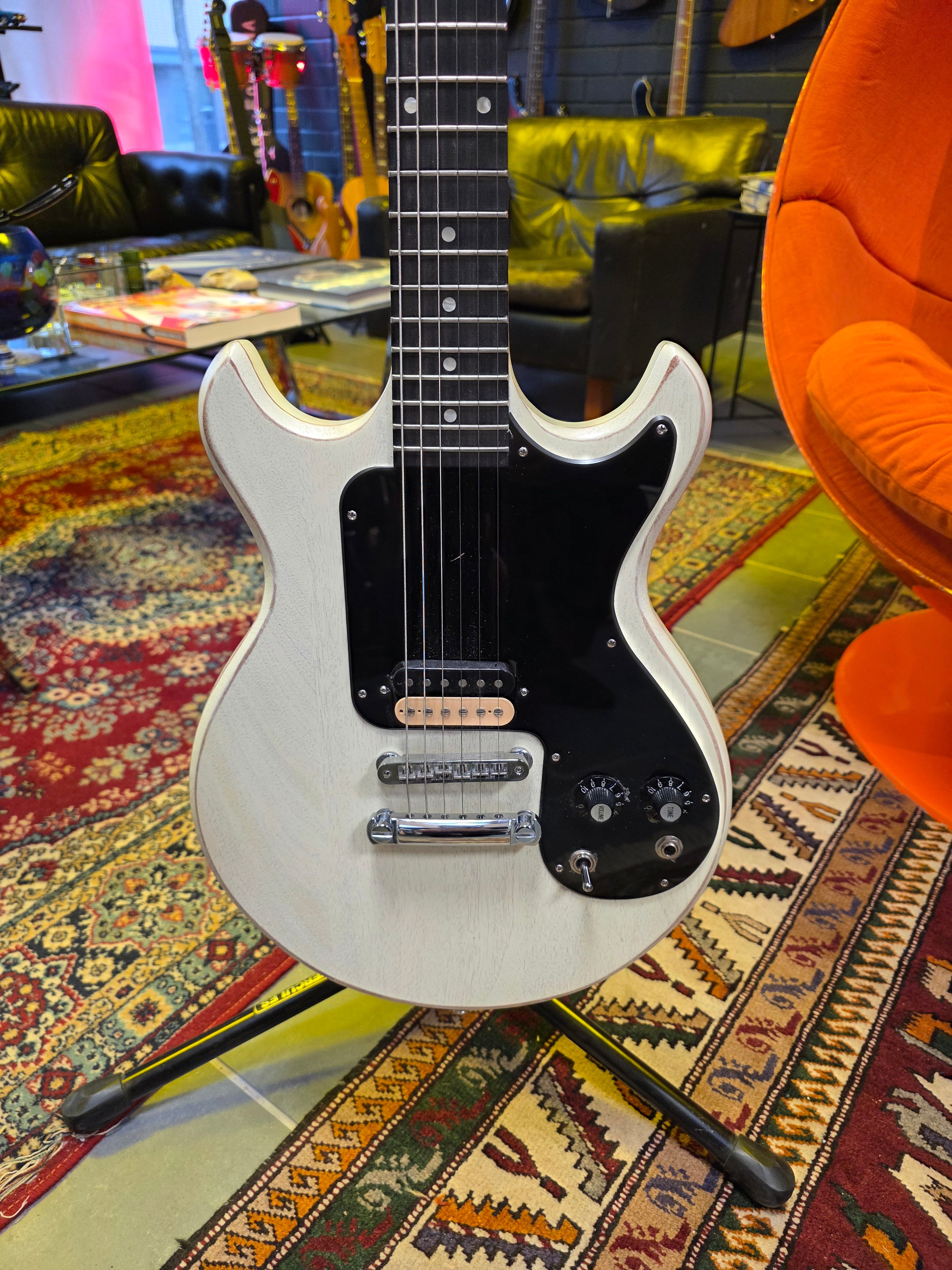 Gibson Joan Jett Melody Maker 2008 – Tonefest Guitar Gallery