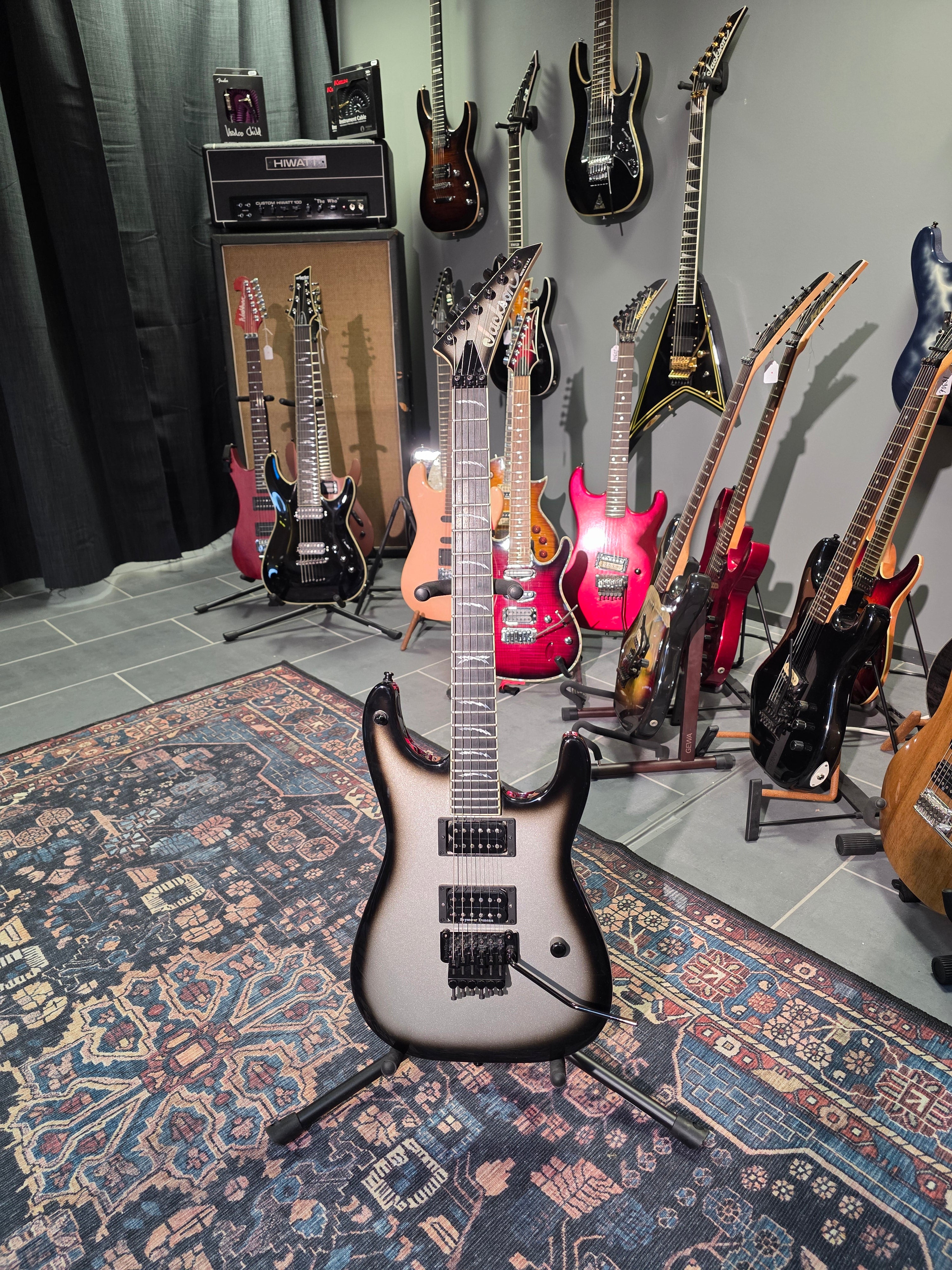 Jackson Scott Ian Signature T1000 Soloist 2H w/ Floyd Rose