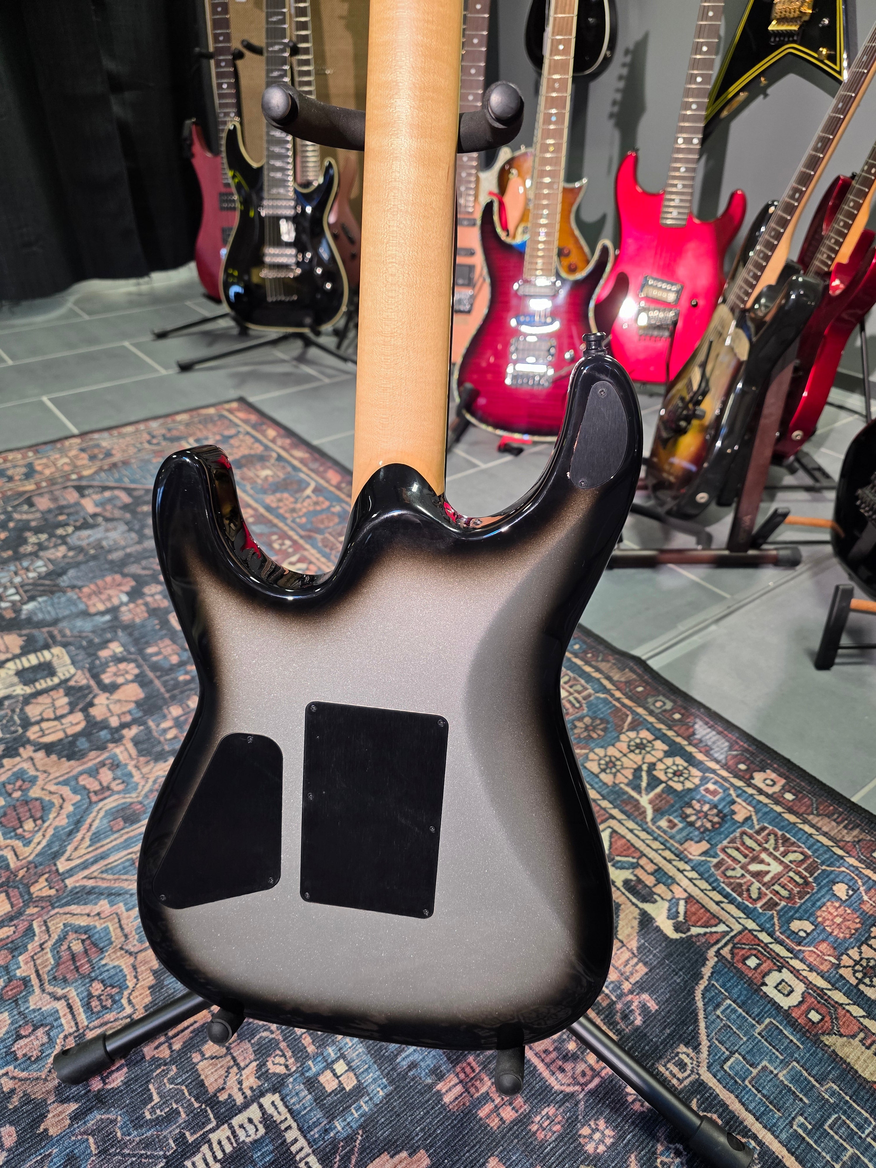 Jackson Scott Ian Signature T1000 Soloist 2H w/ Floyd Rose