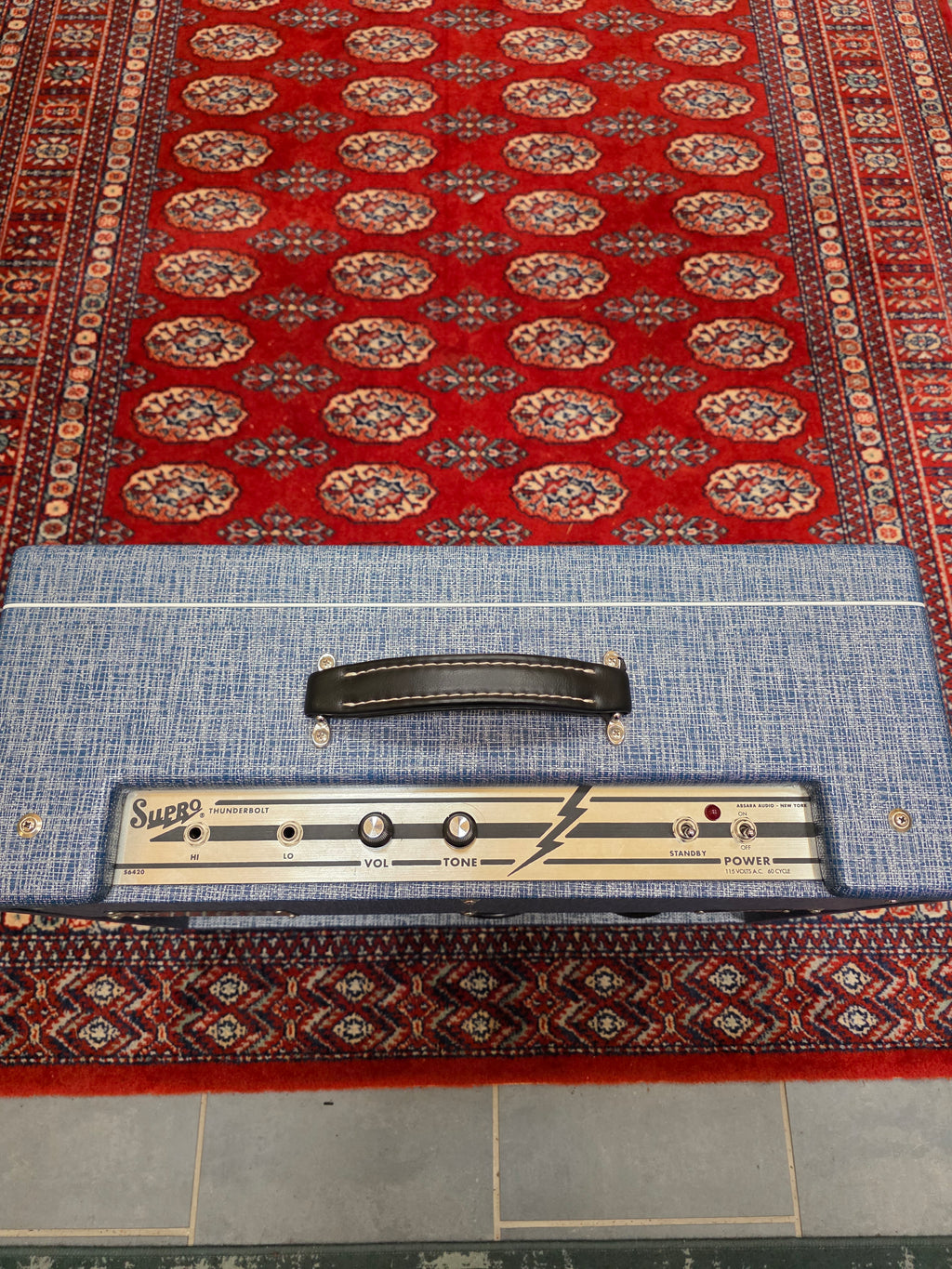 Supro Thunderbolt S6420
