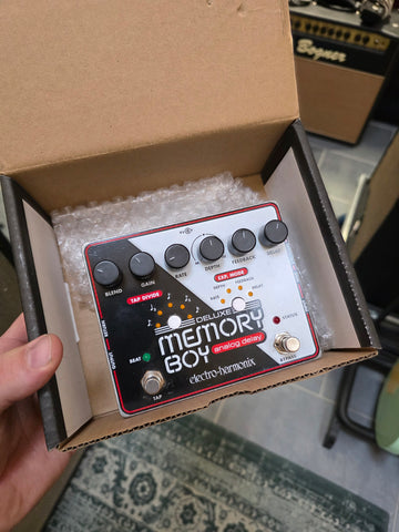 Electro-Harmonix Deluxe Memory Boy