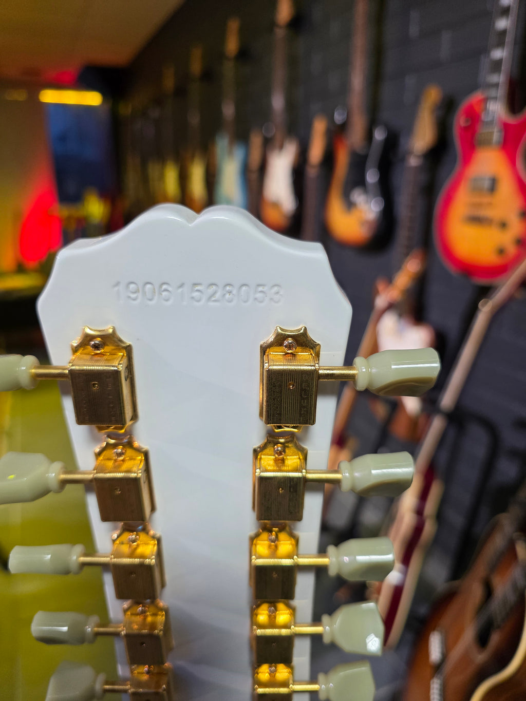 Epiphone G-1275 Custom Doubleneck in Alpine White