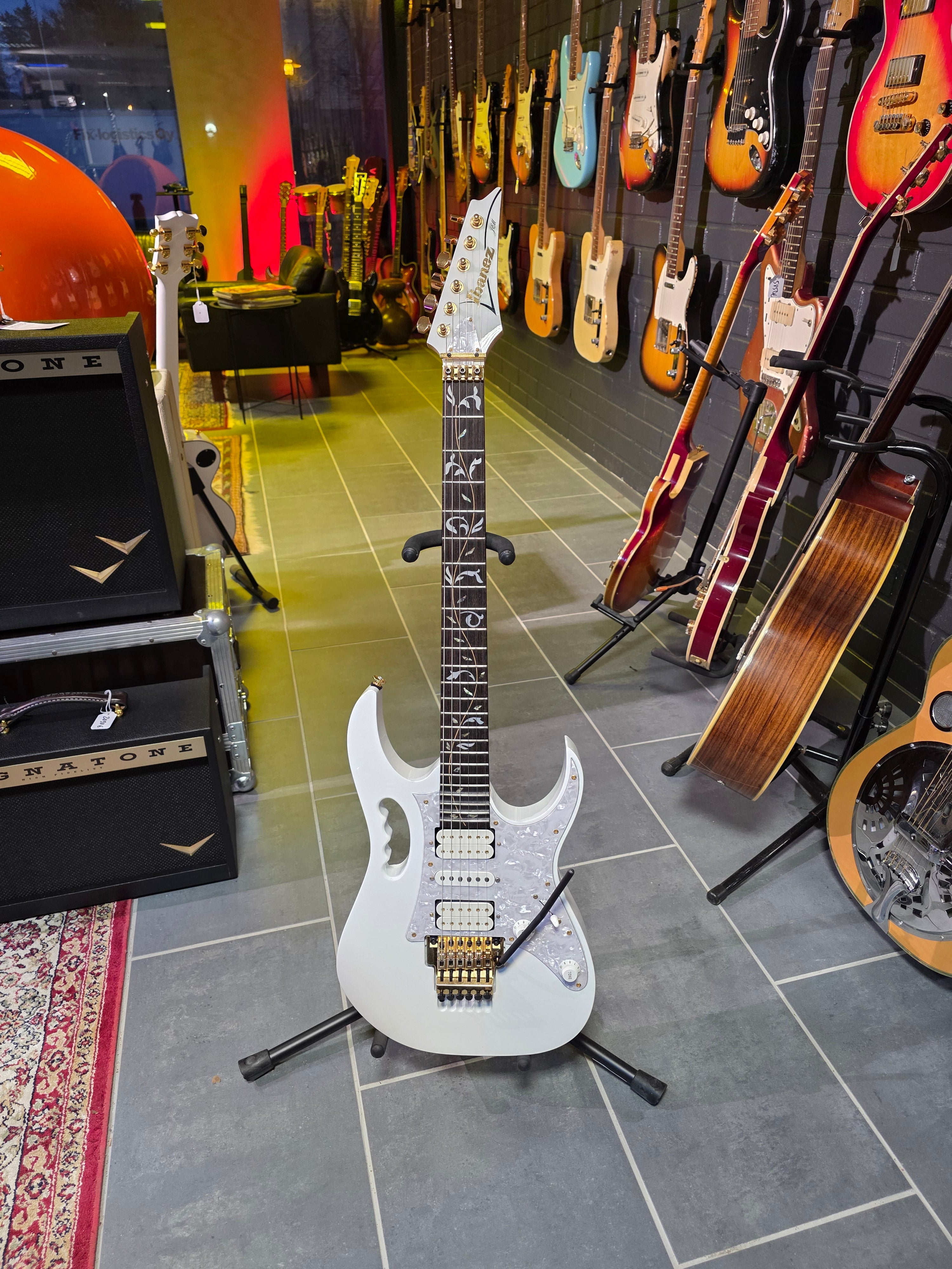 Ibanez Jem JEM7V WH 2017 Japan – Tonefest Guitar Gallery