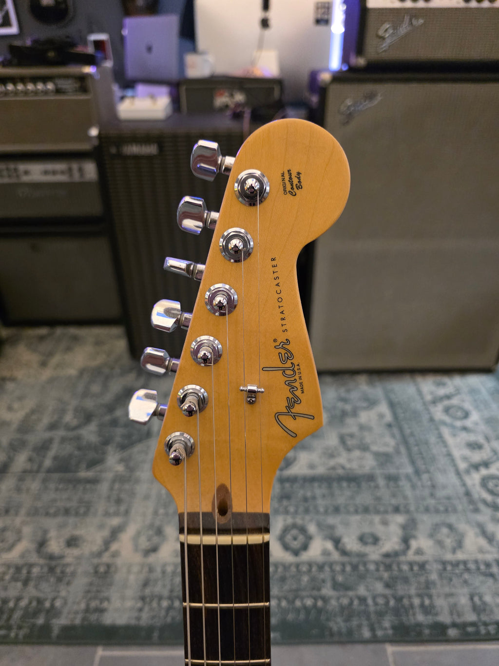 Fender American Stratocaster 2004 Candy Apple Red