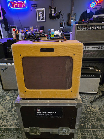 Fender Deluxe Amp 5A3 1951