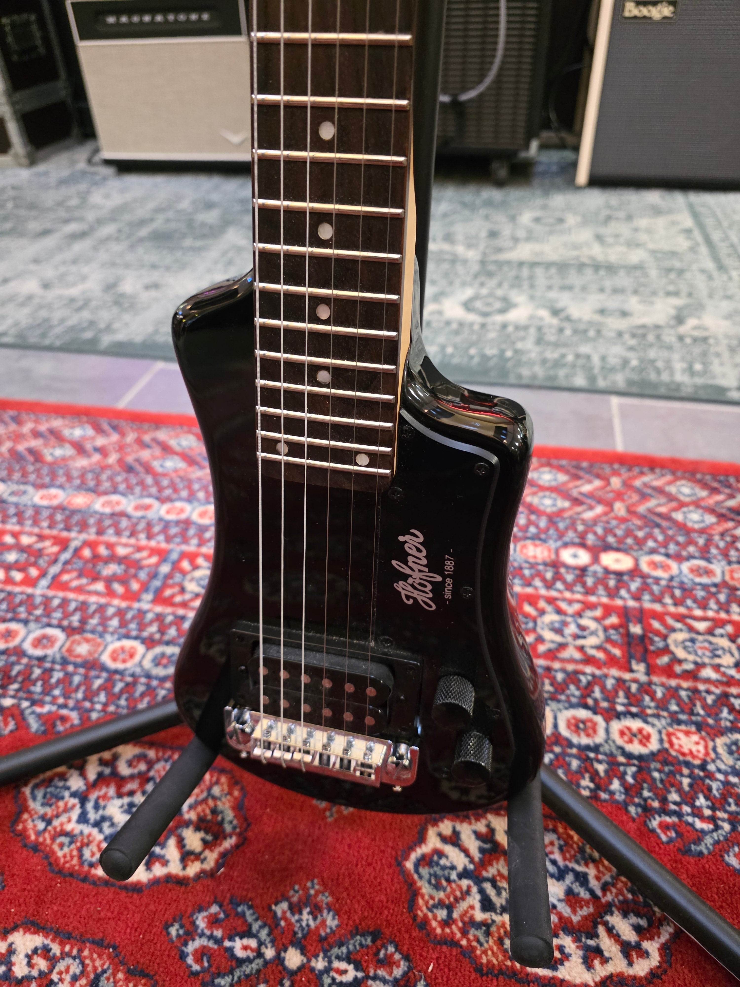 Höfner Shorty