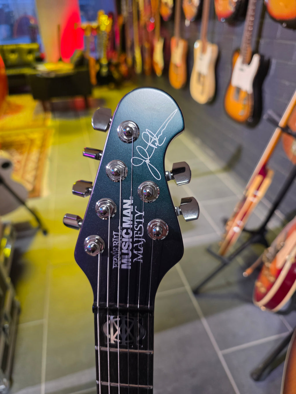 Music Man John Petrucci Majesty 6 2016 Arctic Dream