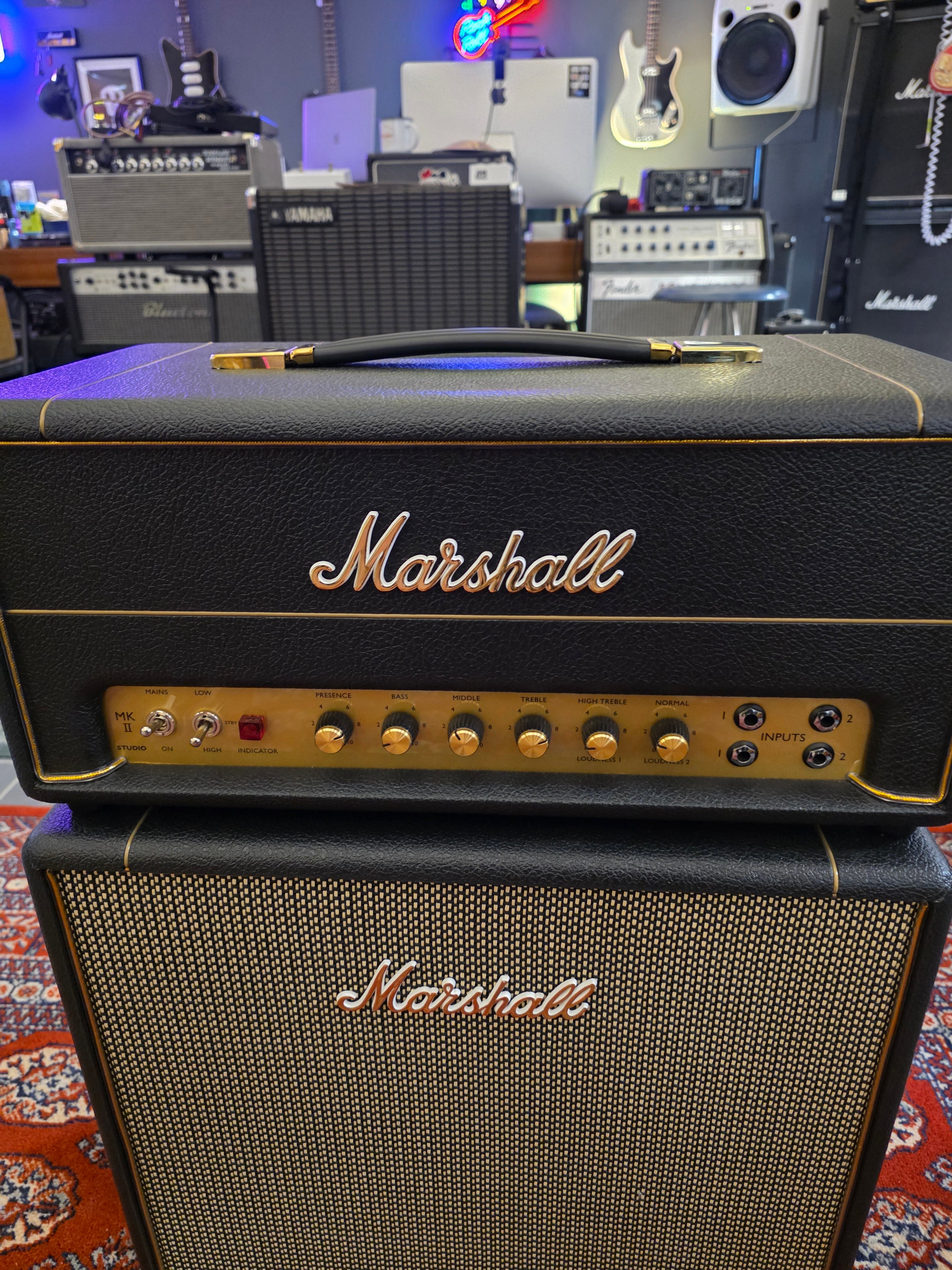 Marshall SV20H w/ SV112 Cabinet