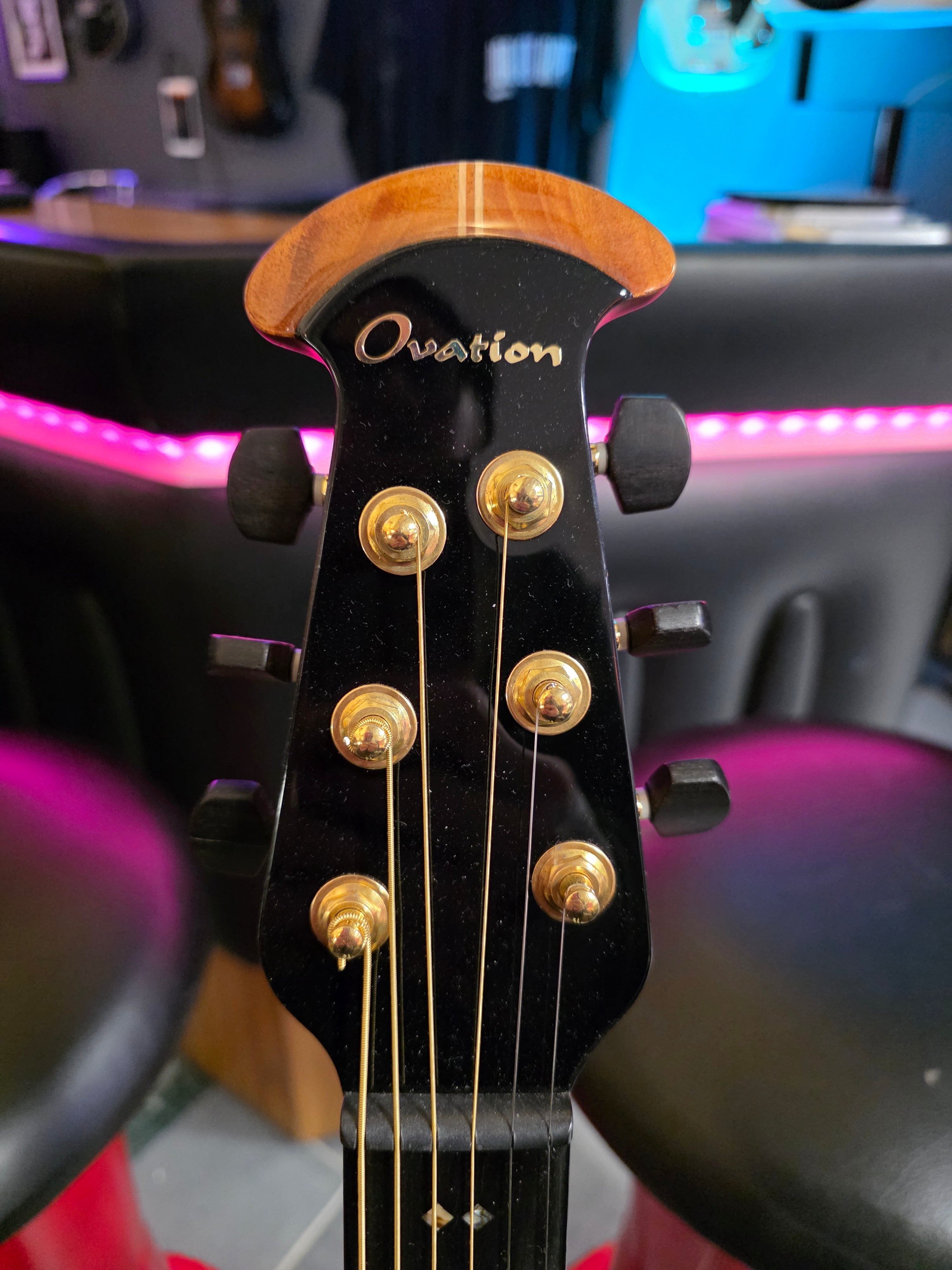 Ovation C2078AXP-AF