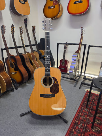 Martin HD-28 2001