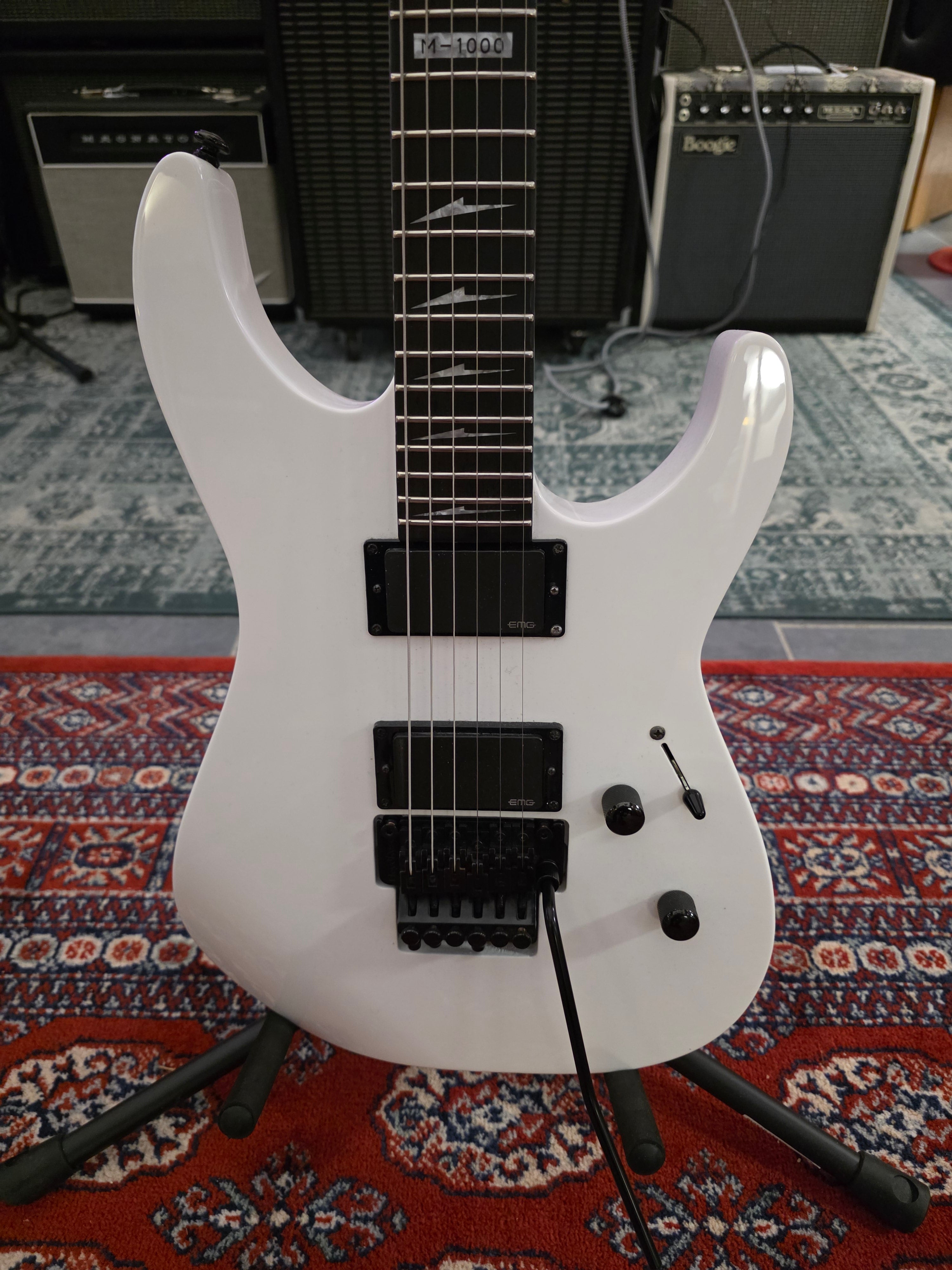 ESP LTD M-1000 Snow White