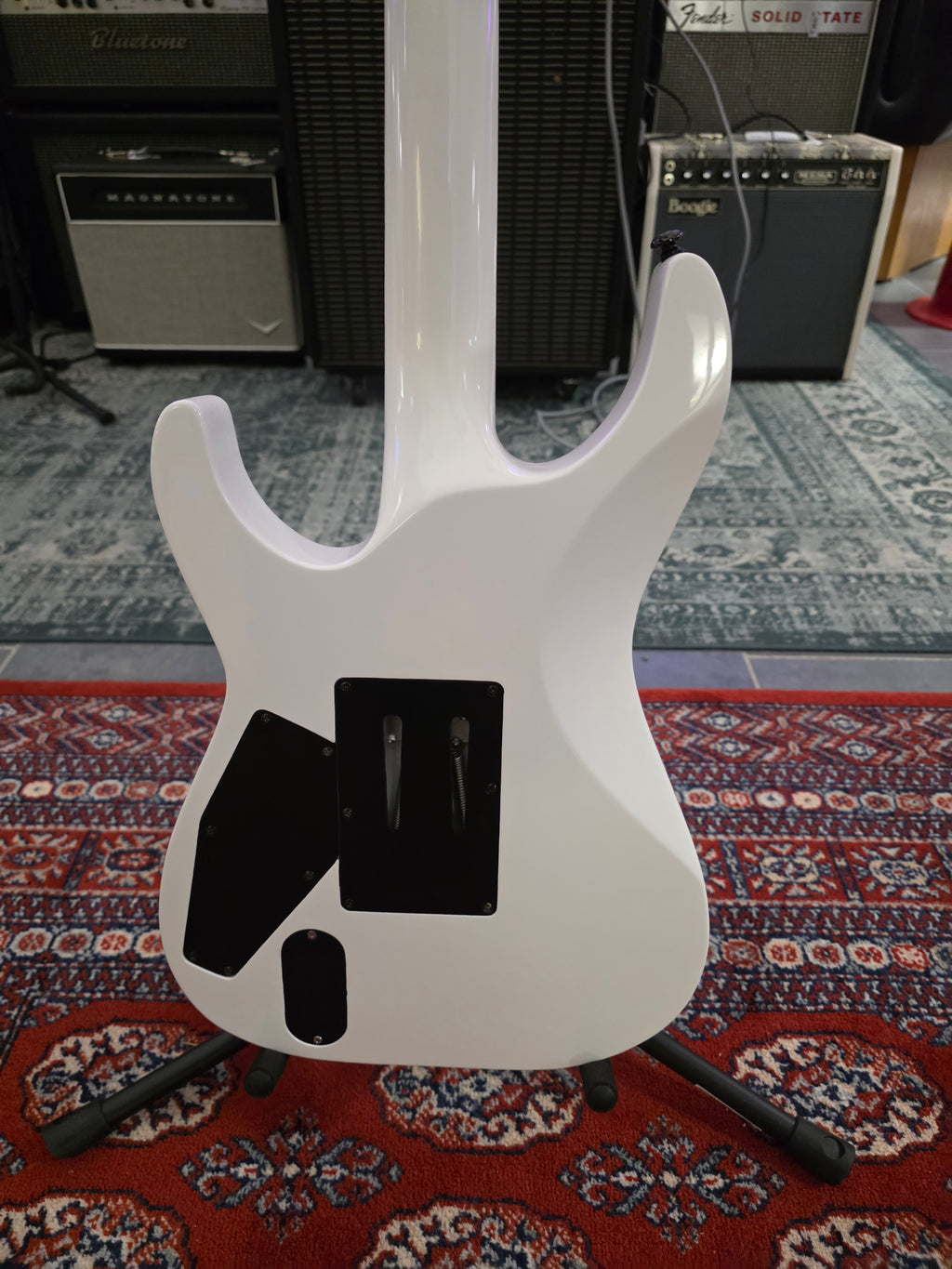 ESP LTD M-1000 Snow White