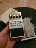 Boss TE-2 Tera Echo