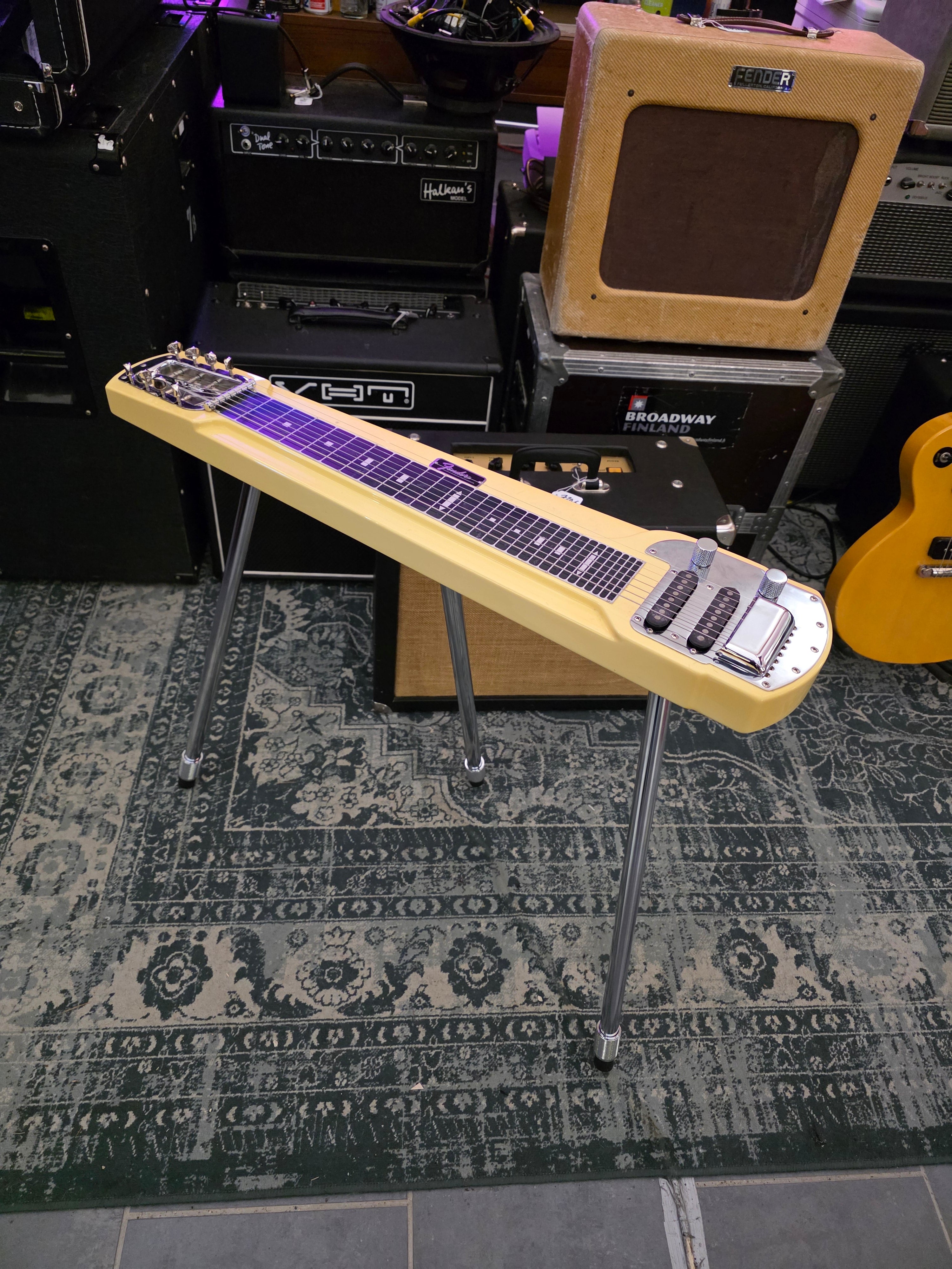 Fender Deluxe 8 Lap Steel 22,5" Scale Made in Japan