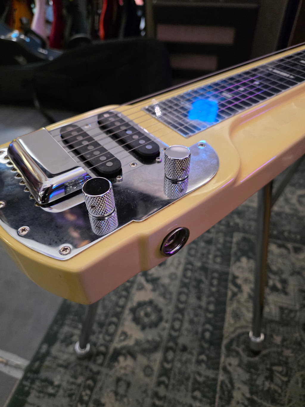 Fender Deluxe 8 Lap Steel 22,5" Scale Made in Japan