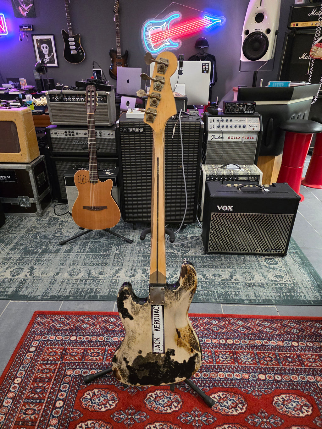 Helsinki Rock´n´Roll Shop "JD Custom" ex-Eve