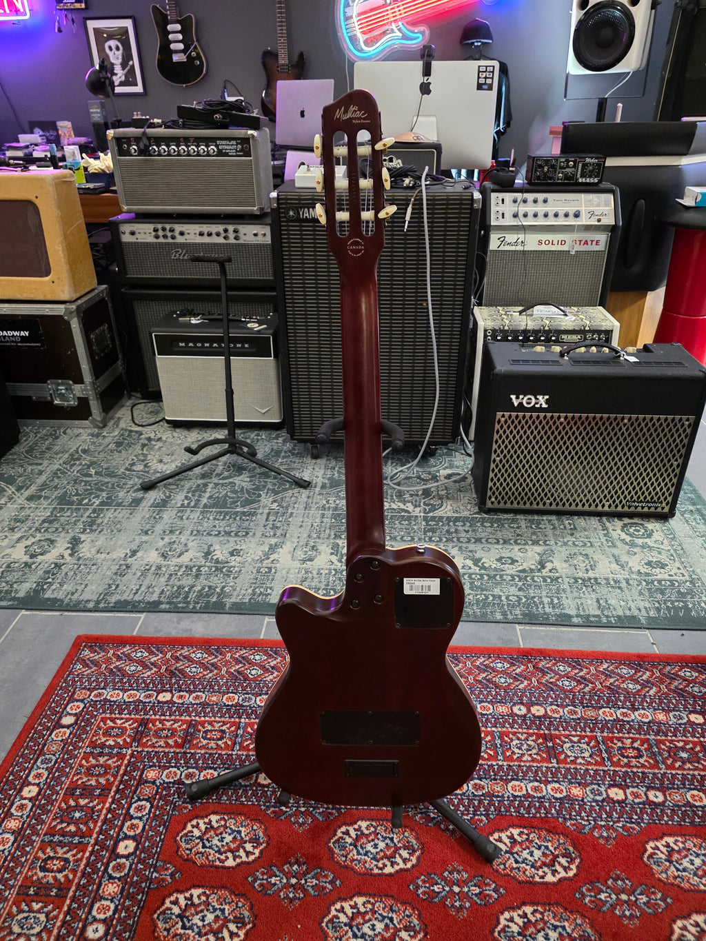 Godin Multiac Nylon Encore