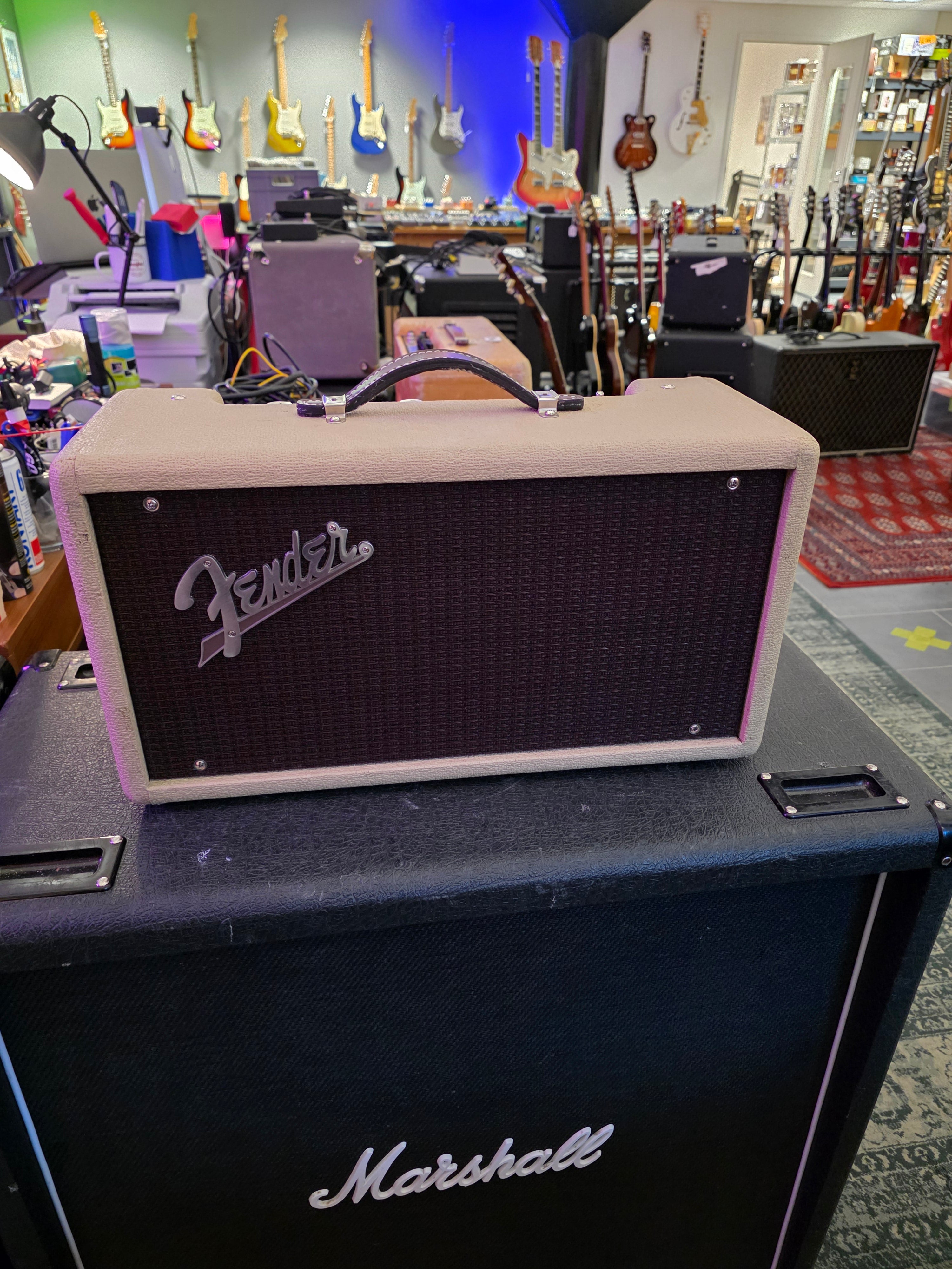 Fender 63 Tube Reverb Reissue Made in USA