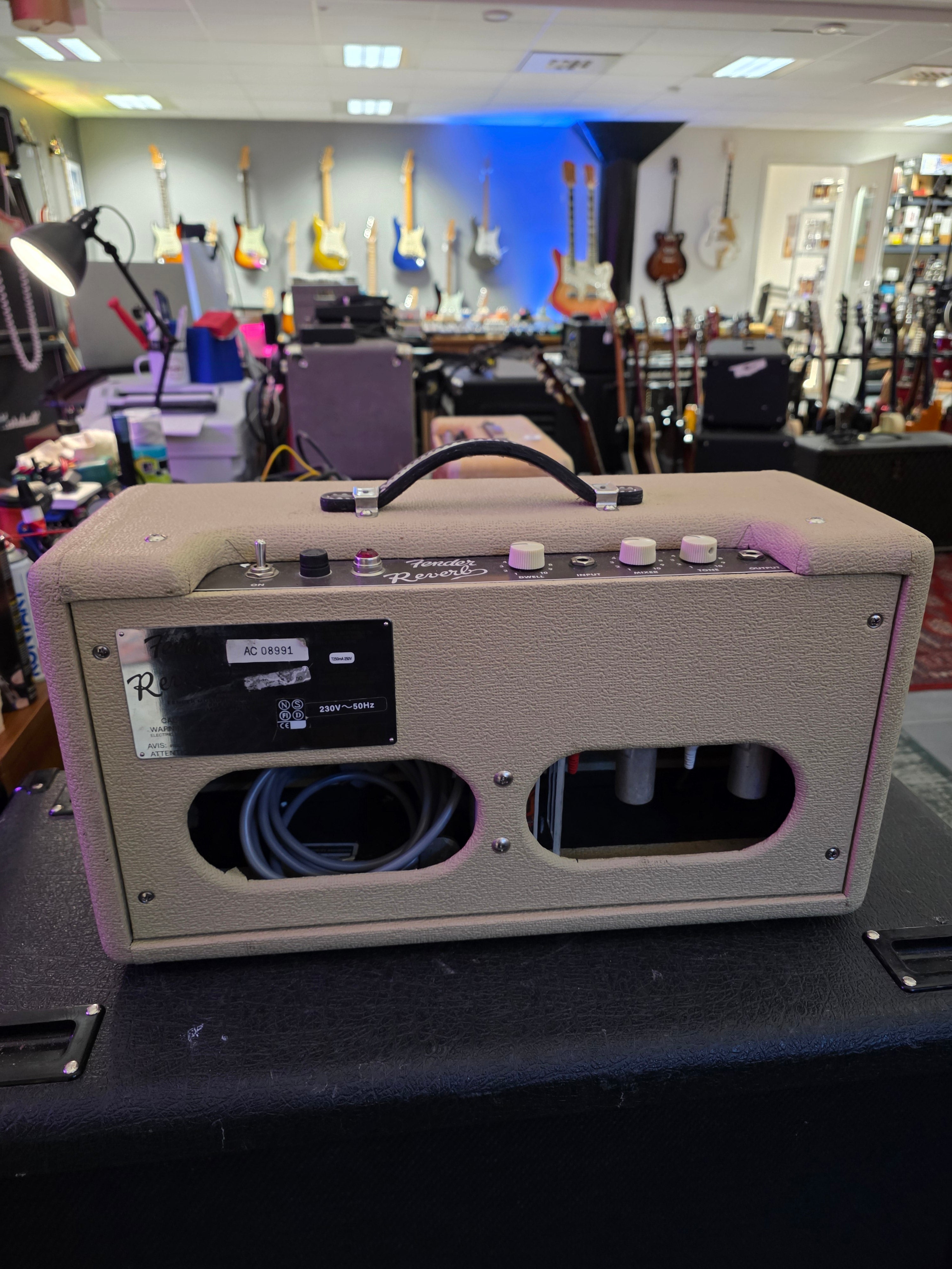 Fender 63 Tube Reverb Reissue Made in USA
