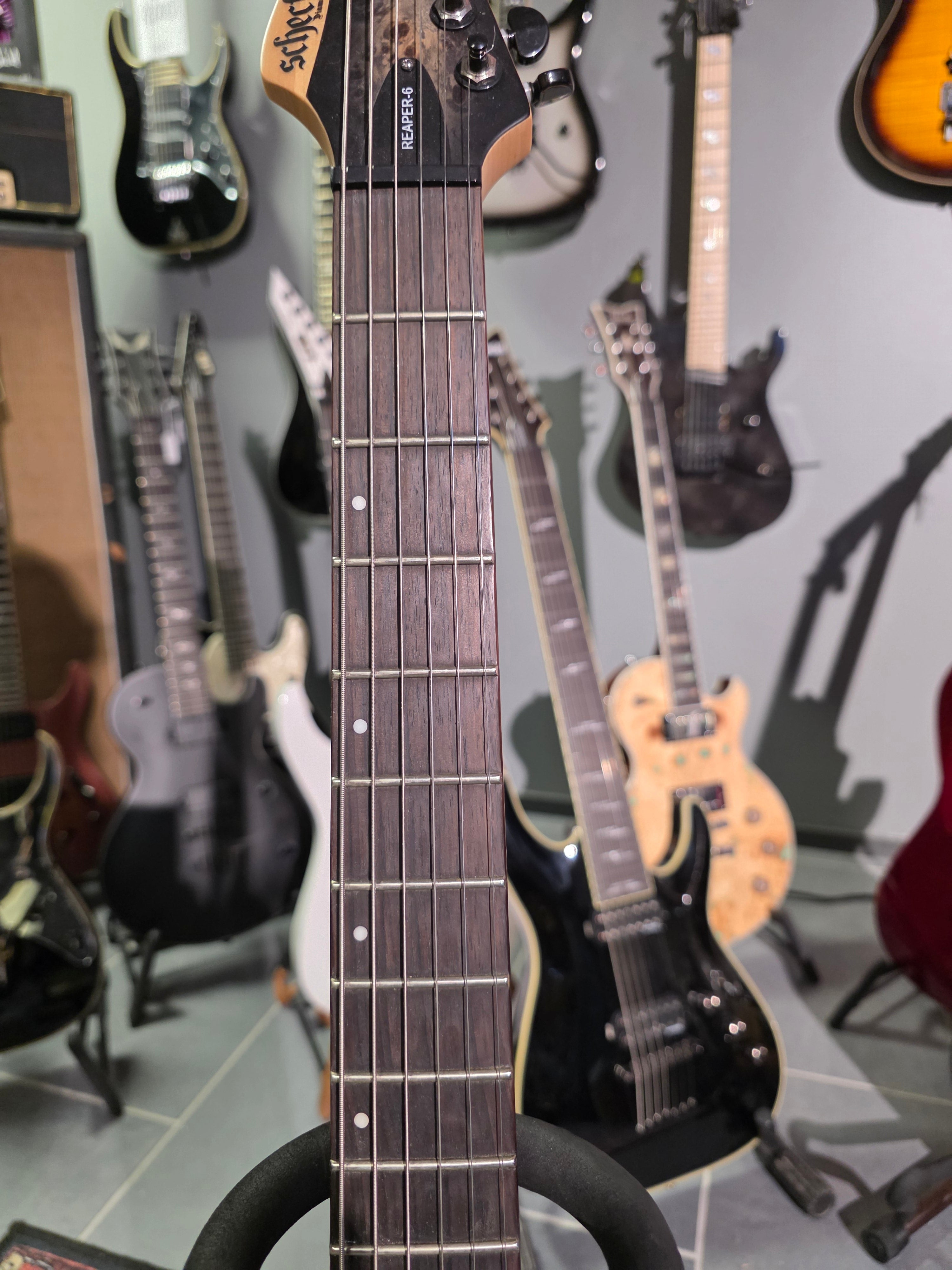 Schecter Reaper 6 Charcoal Burst