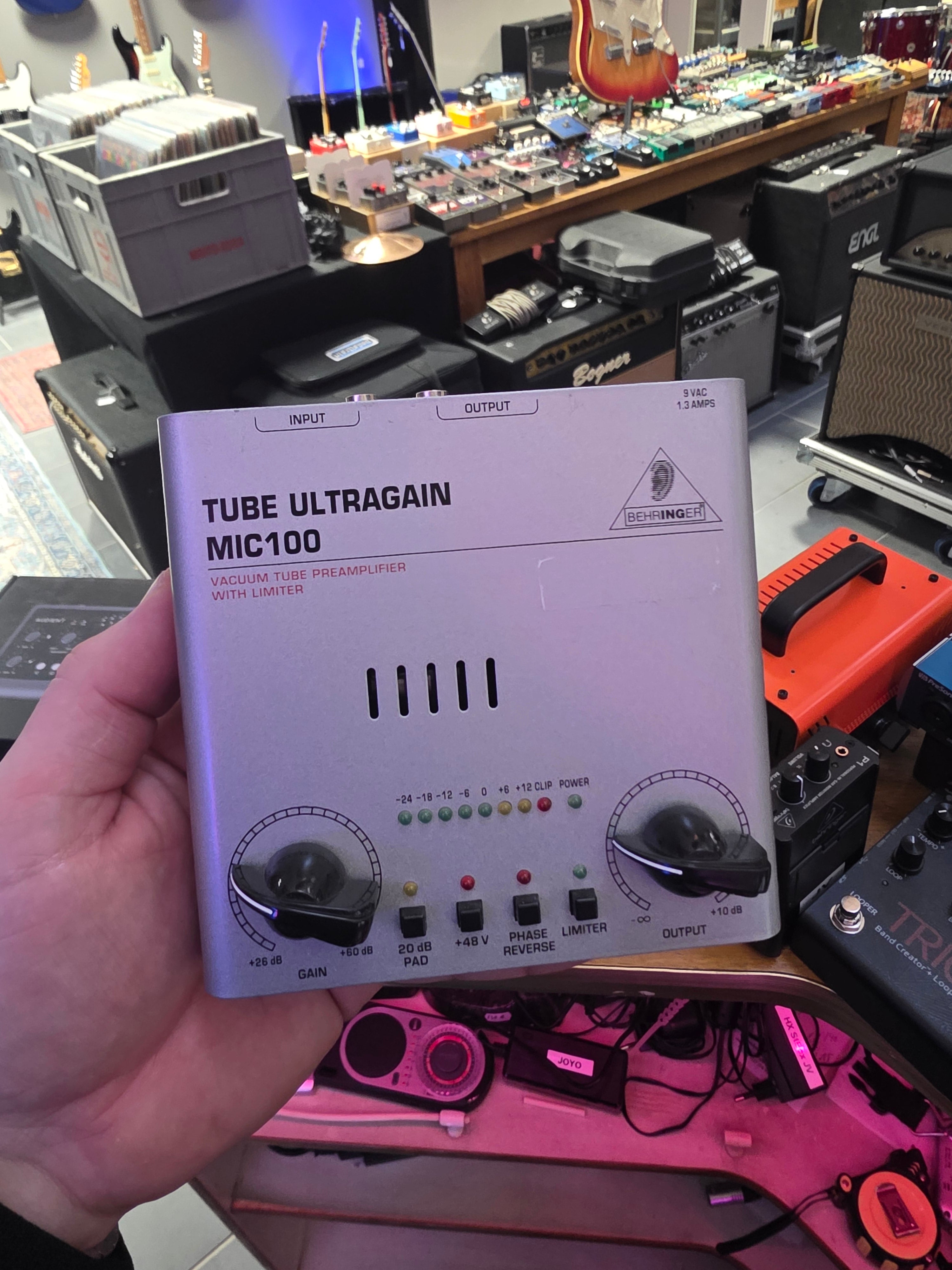 Behringer Tube Ultragain MIC100