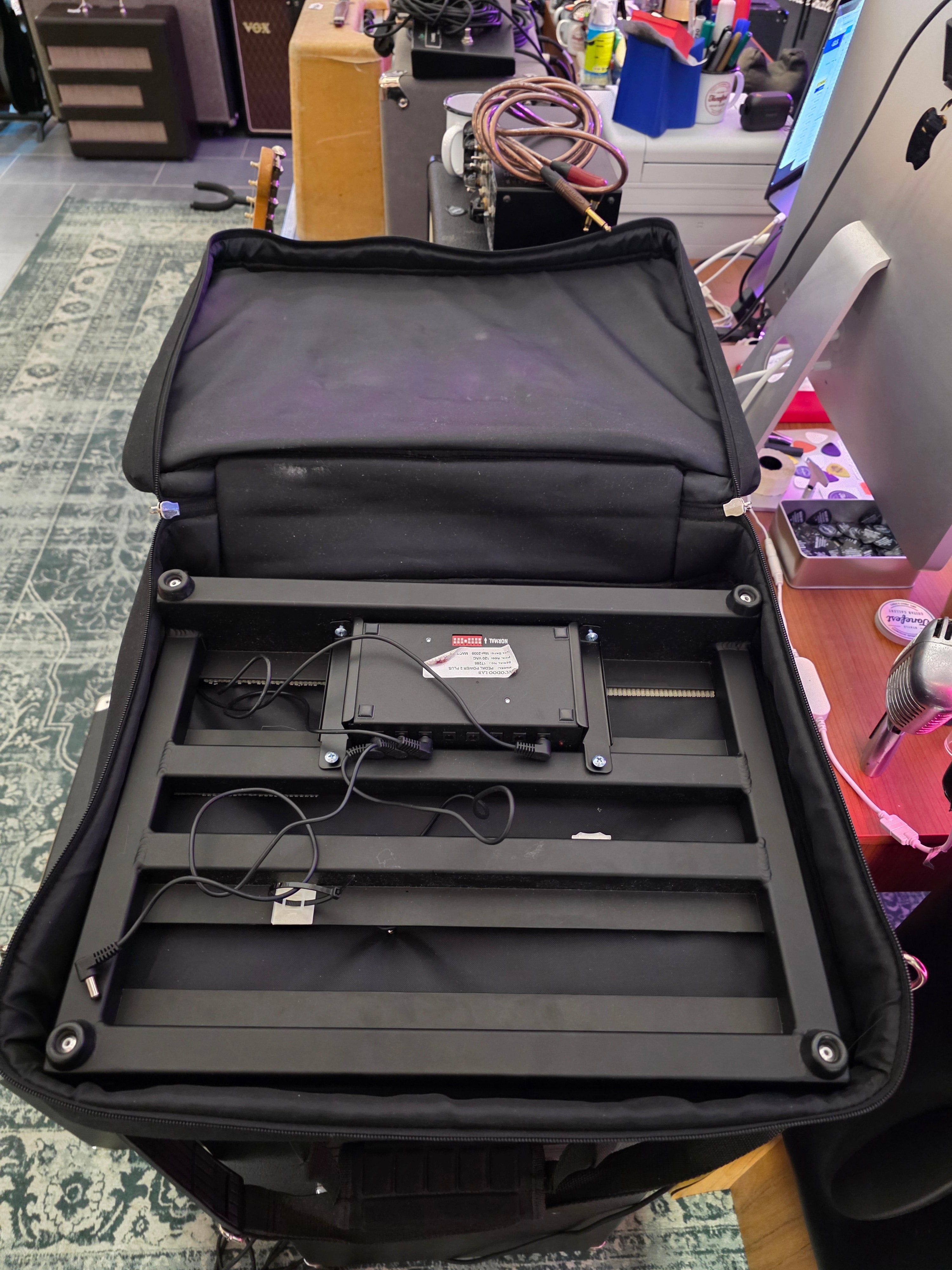 Pedaltrain Tote Bag 50 cm w/ Voodoo Lab Pedal Power 2+