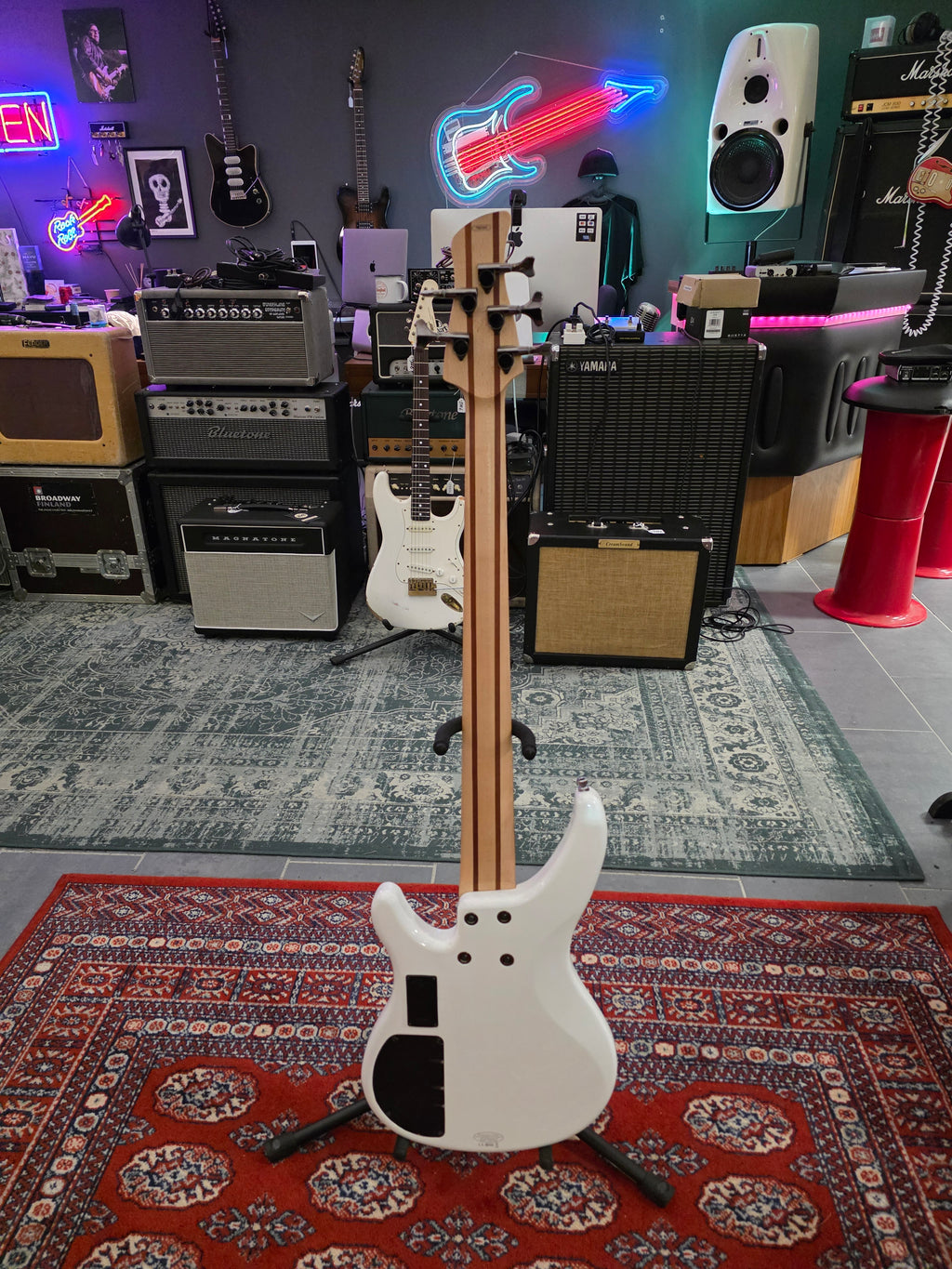 Yamaha TRBX305