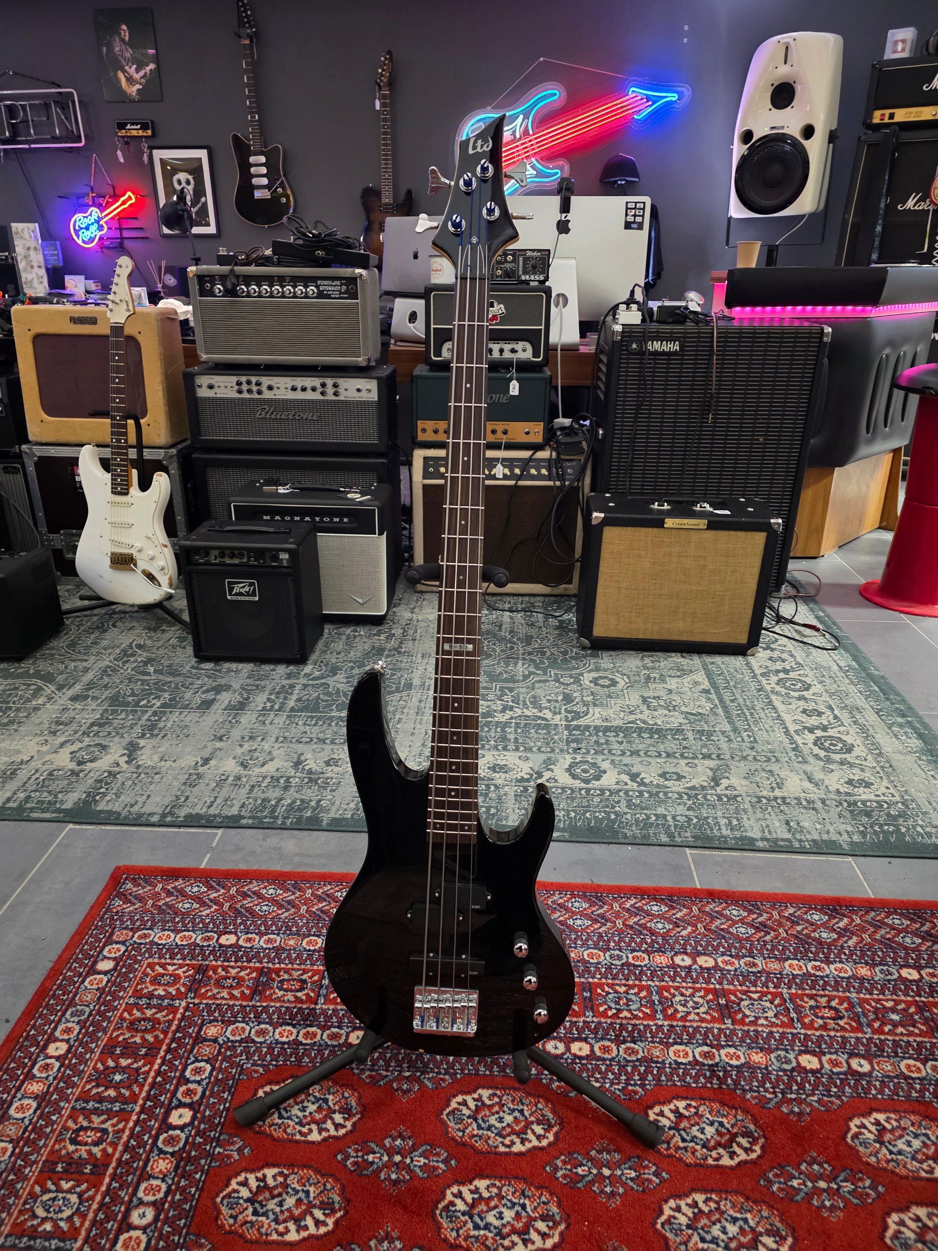 ESP LTD B-50 – Tonefest Guitar Gallery