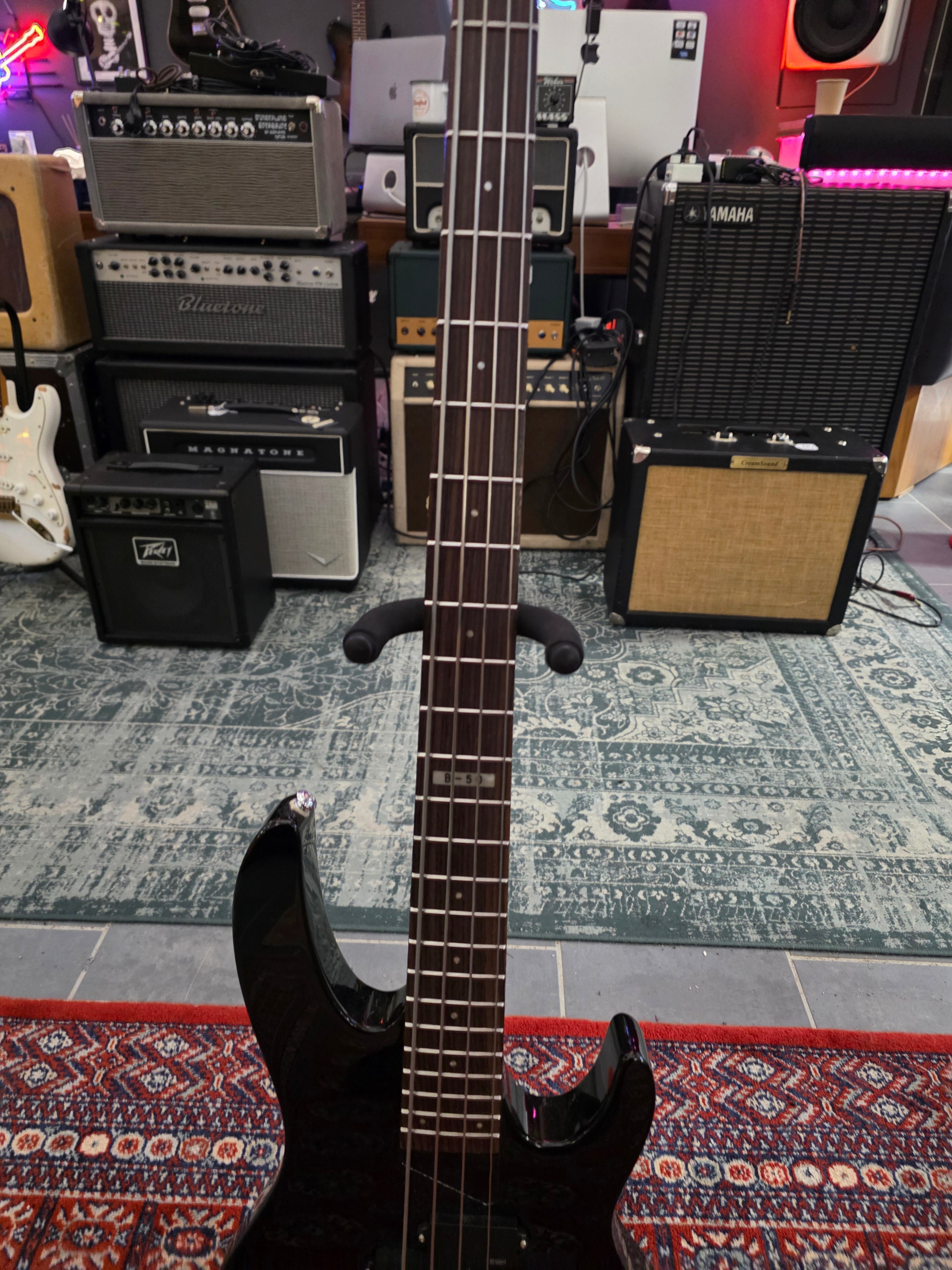 ESP LTD B-50 – Tonefest Guitar Gallery