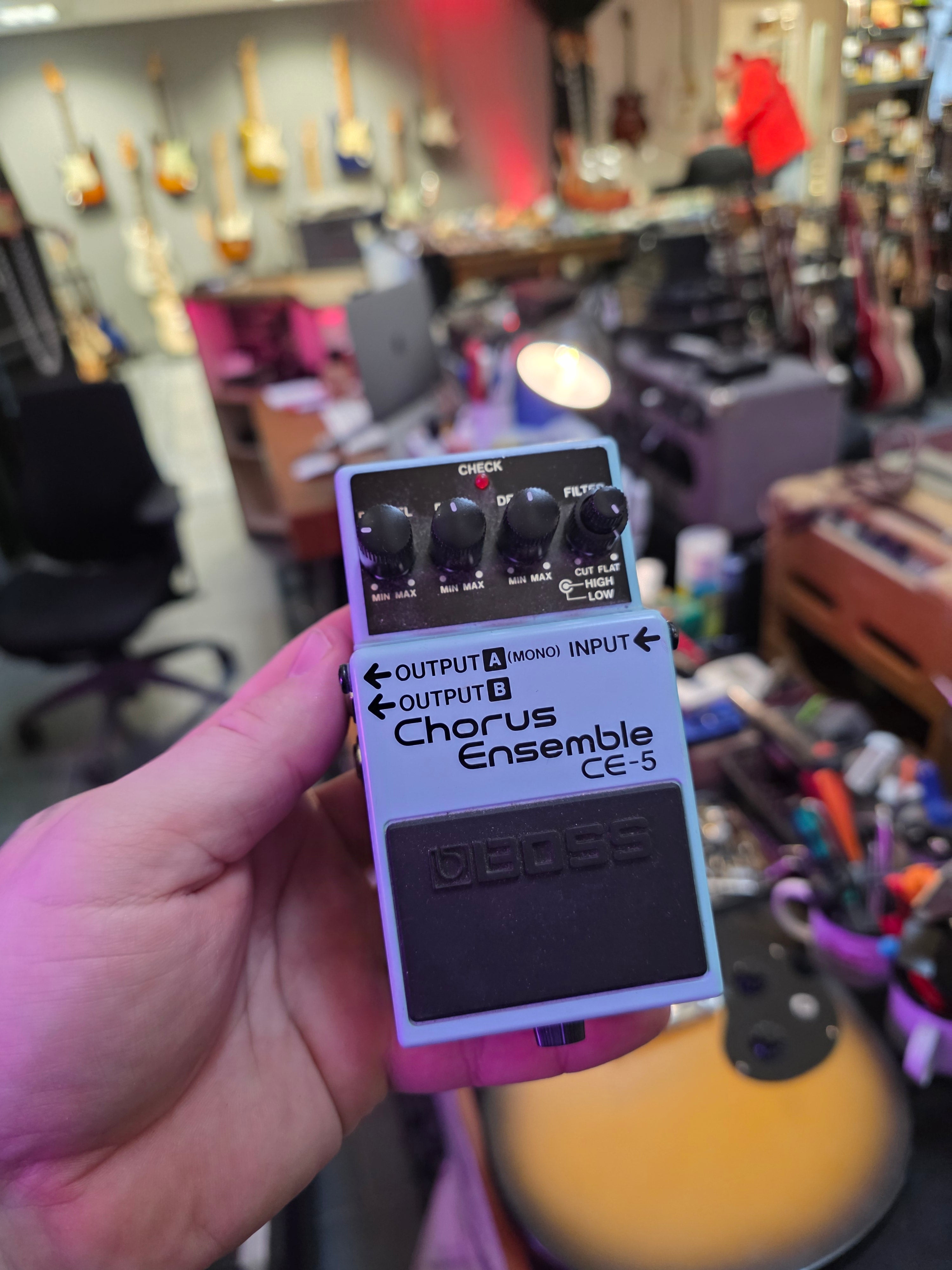 Boss CE-5