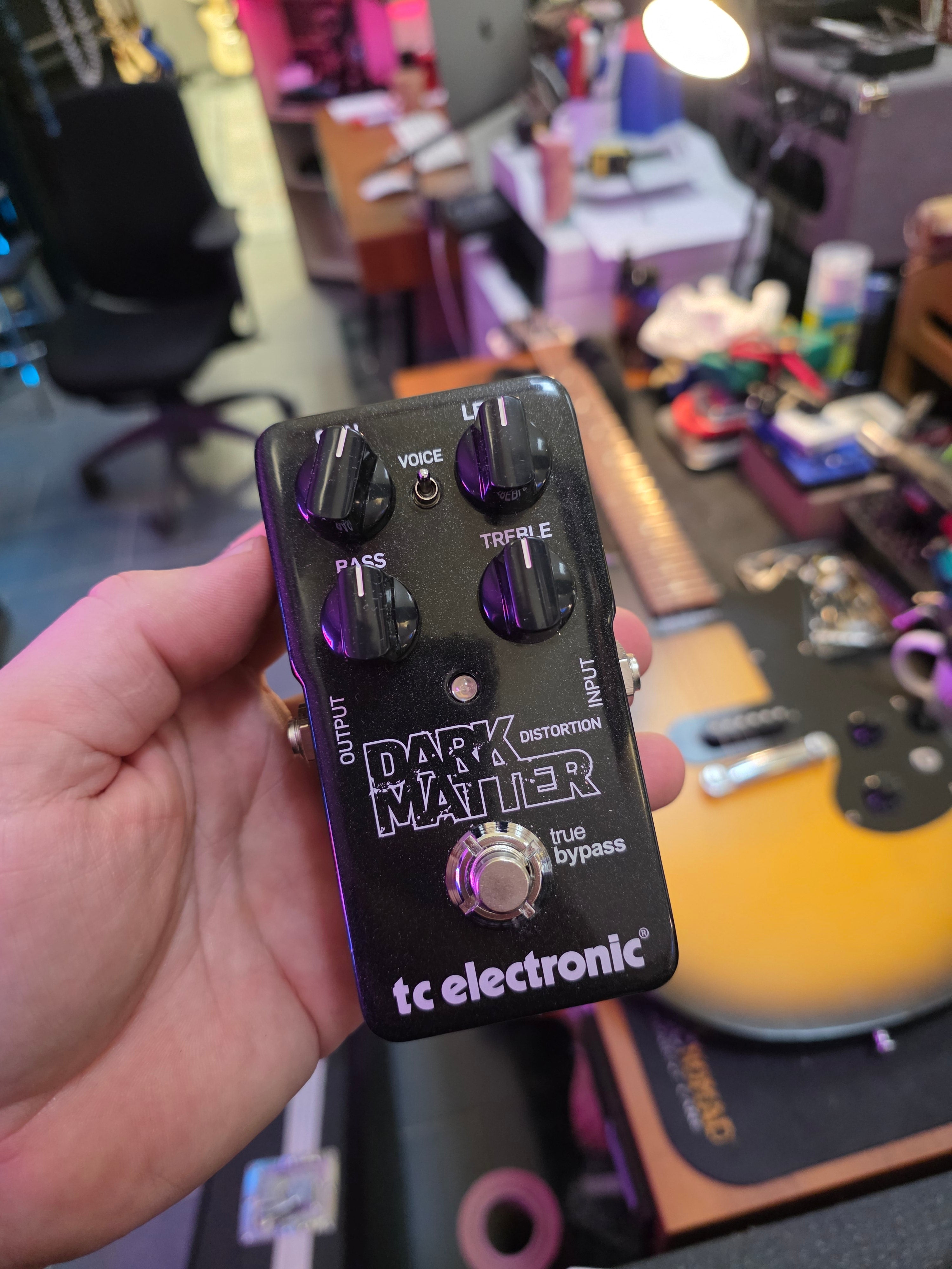 TC Electronic Dark Matter