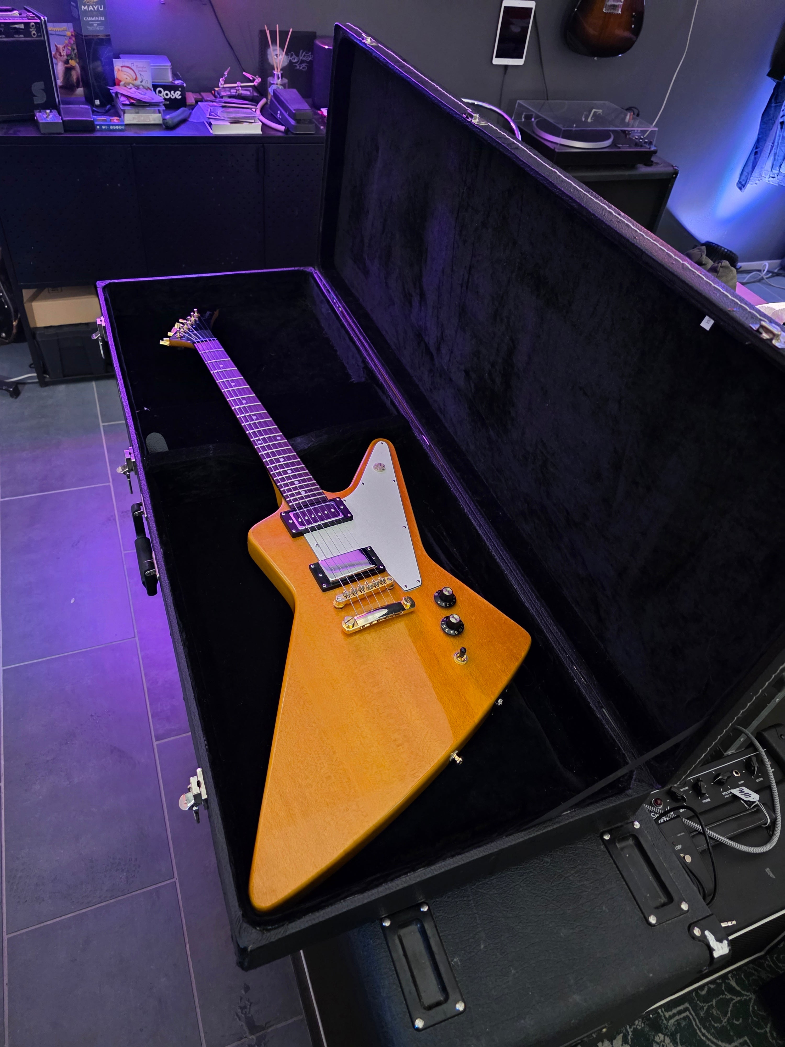 Epiphone ’58 Korina Explorer 2002