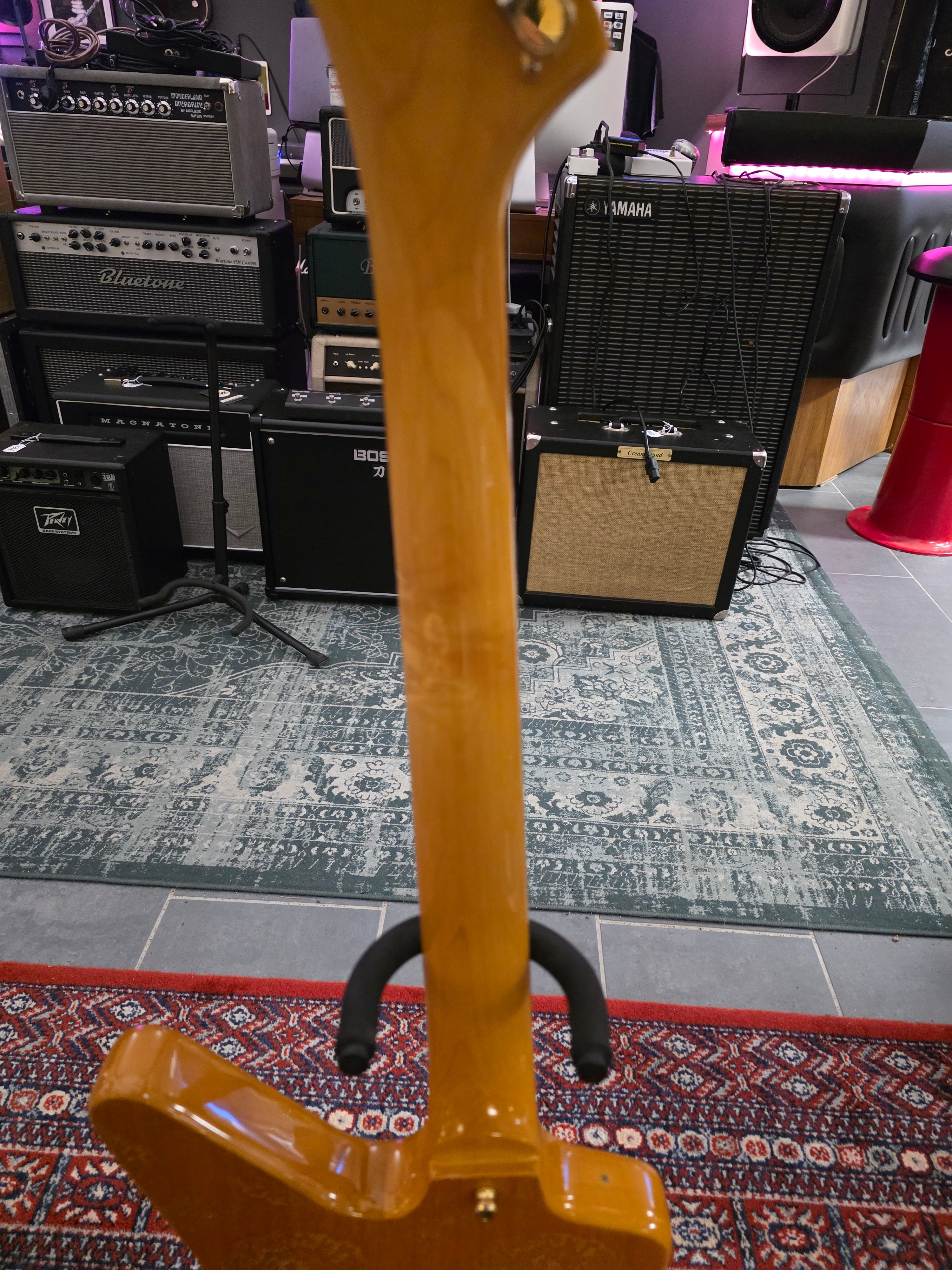 Epiphone ’58 Korina Explorer 2002
