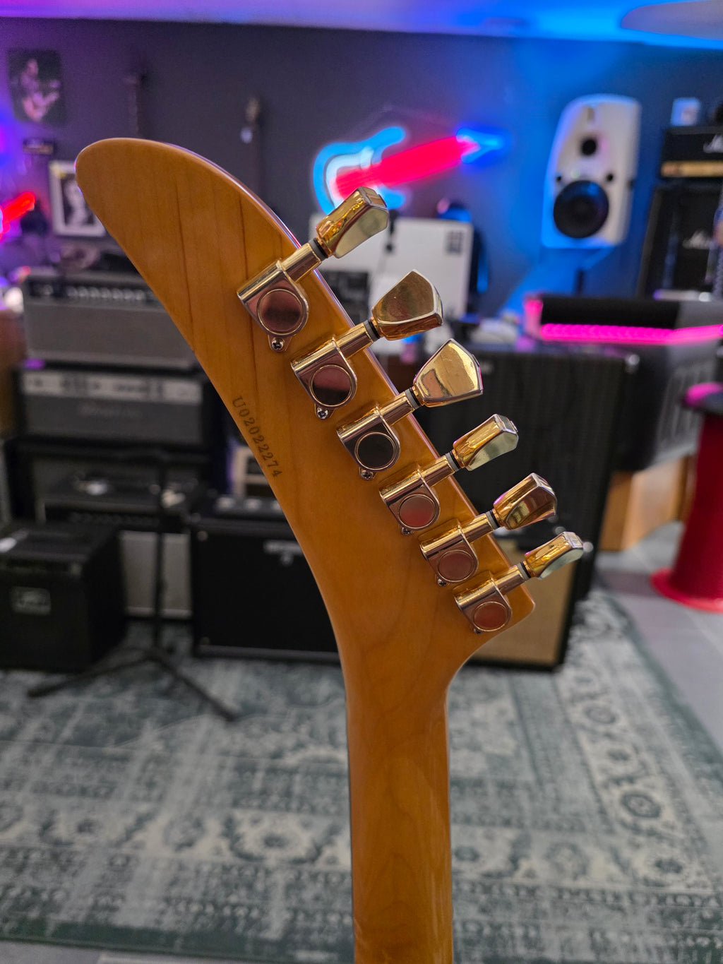 Epiphone ’58 Korina Explorer 2002